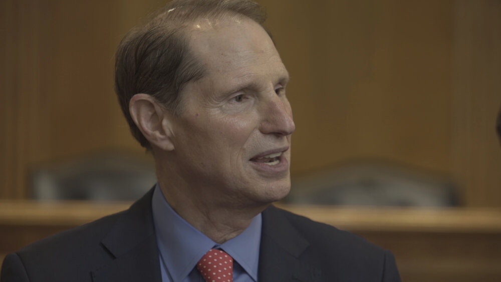 SHEFLIES_[CONNOR_LONNING]_RON_WYDEN_SENATE_D.jpg