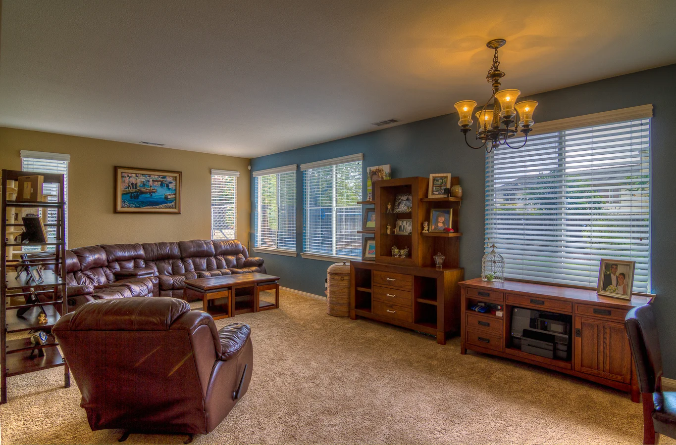 304 alamo HDR.jpg