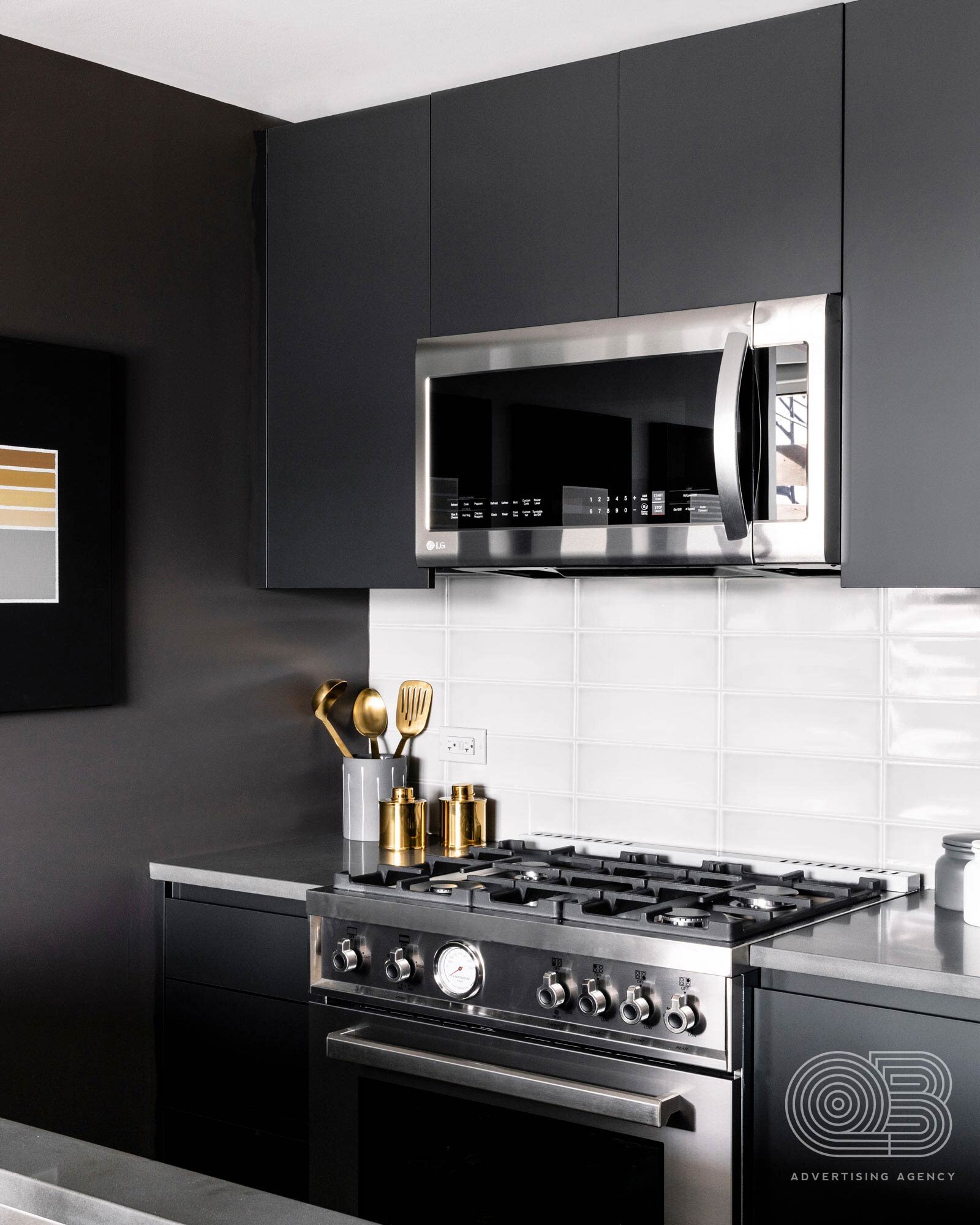 interior-vignette-kitchen-stove-microwave-modern.jpg