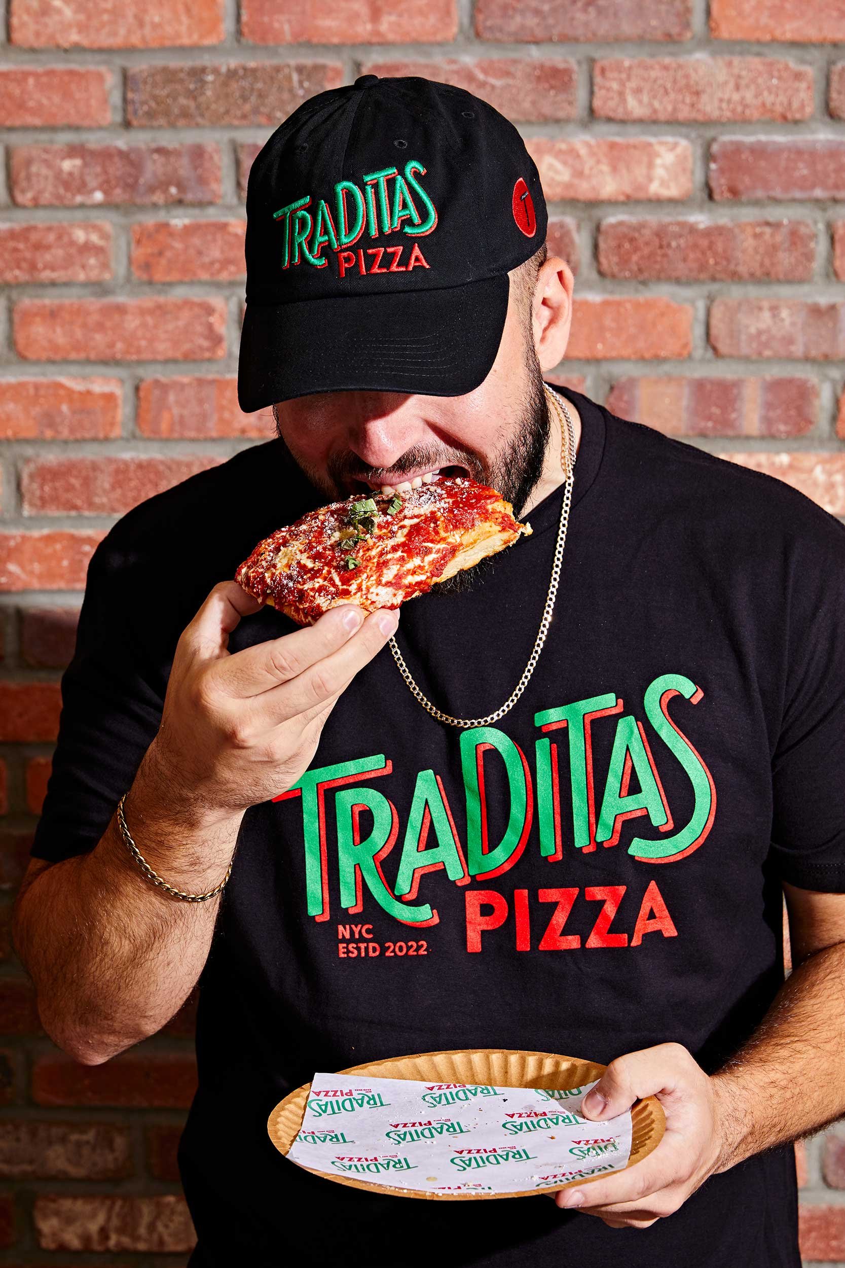 nyc-nj-restaurant-hospitality-photographer-traditas-pizza-merch.jpg