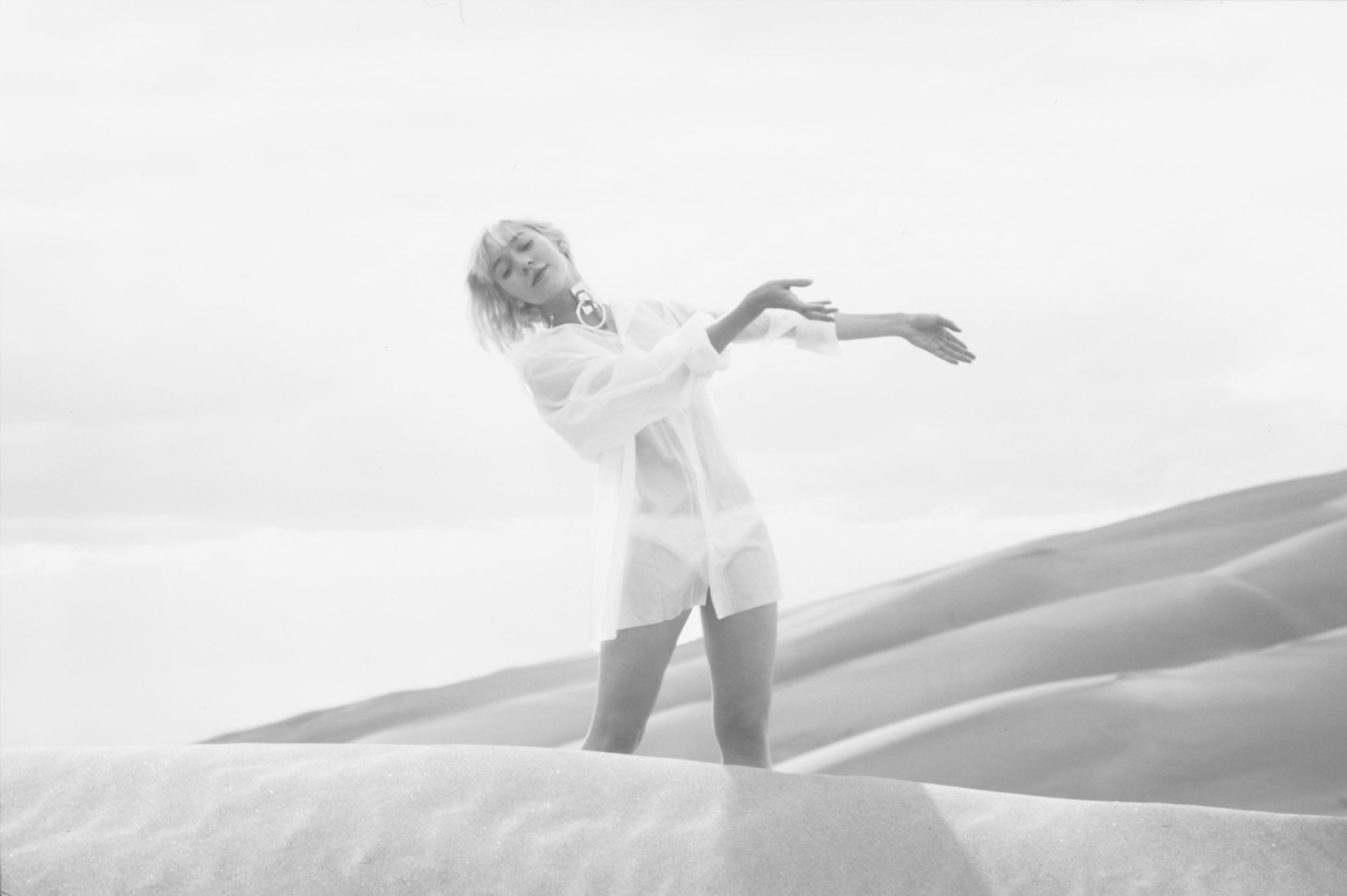 LRrestlessPRESSphoto! B&W.jpg .jpeg