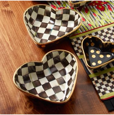 COURTLY CHECK HEART BOWL - LARGE .png