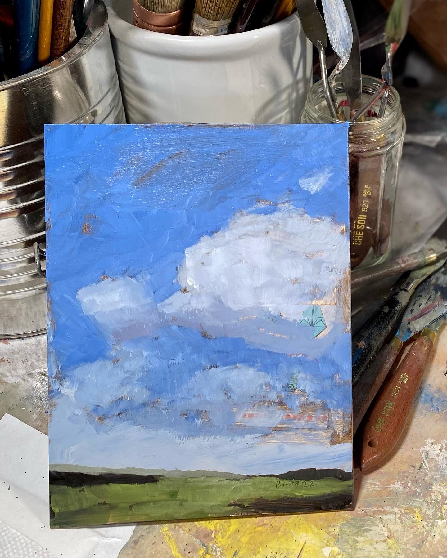 Saturday Studio Making
.
#studio #studiotime #oilpaint #wetpaint #oillandscape #abstractoilpainting #abstractlandscape #abstractlandscapepainting #clouds #cloudart #cloudpainting #etsyartist #collage #collageandoil #origamiinstructions #oilonboard #o