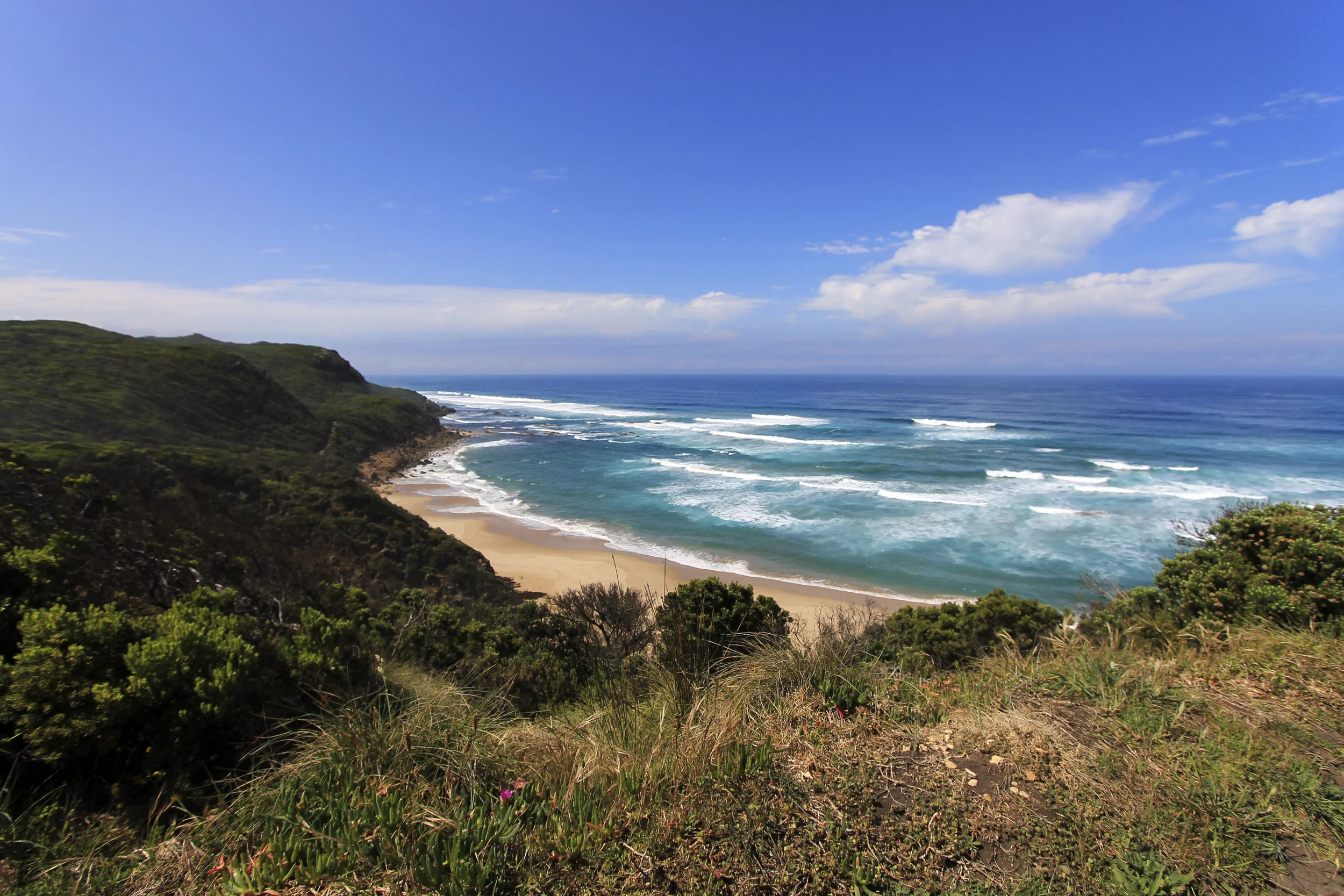 great-ocean-road-victoria-australia-lookout-point.jpg