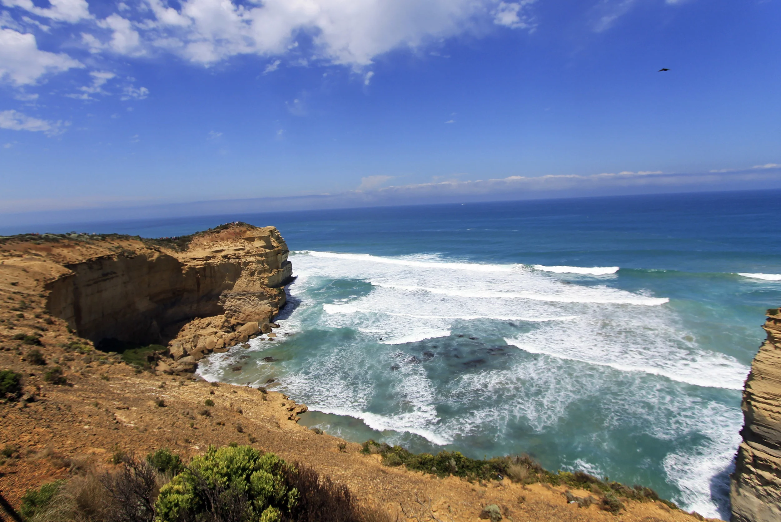 port-campbell-national-park-view-lookout-point-australia.jpg