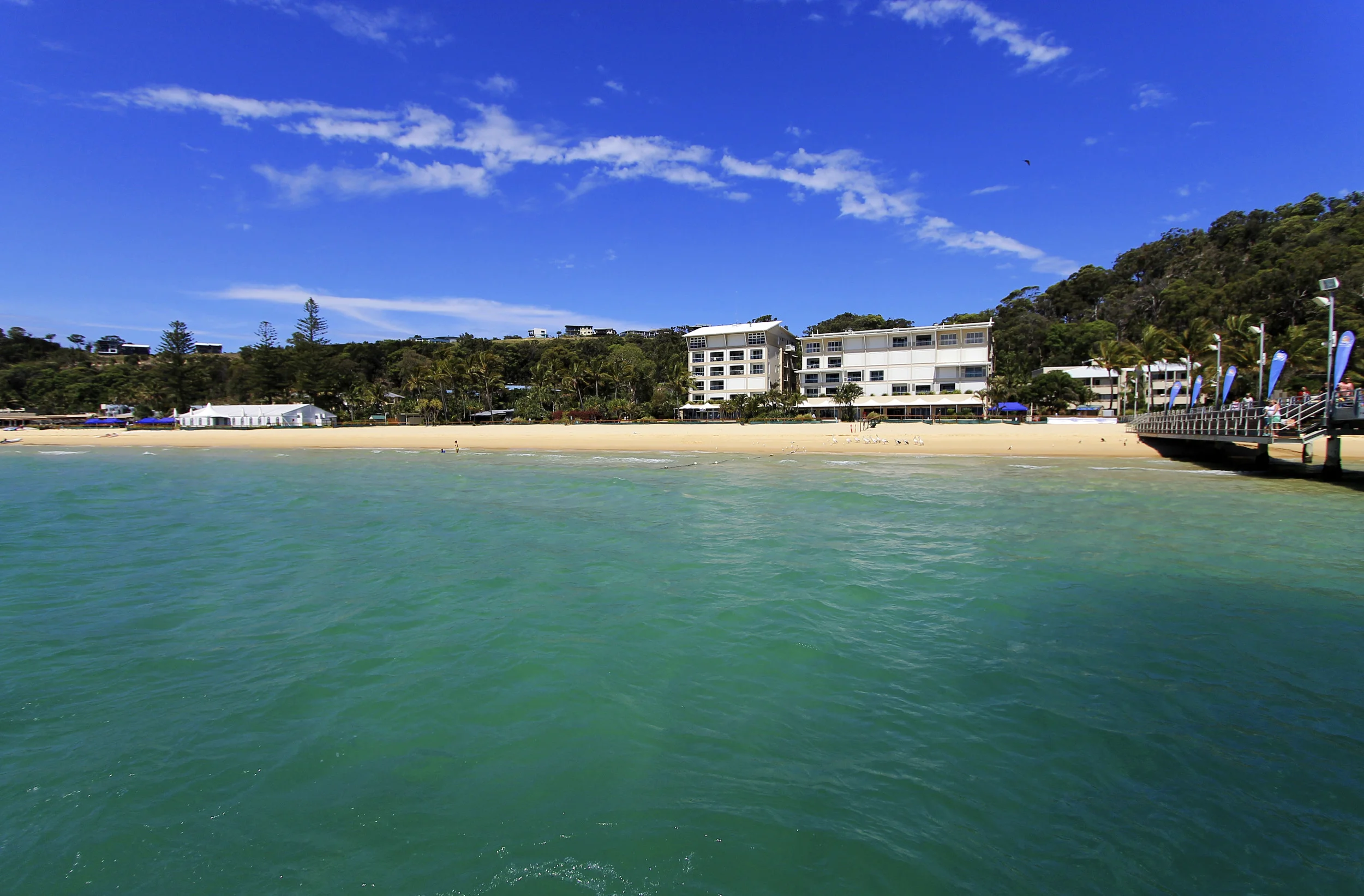 tangalooma-resort-dock-ocean-ferry.jpg