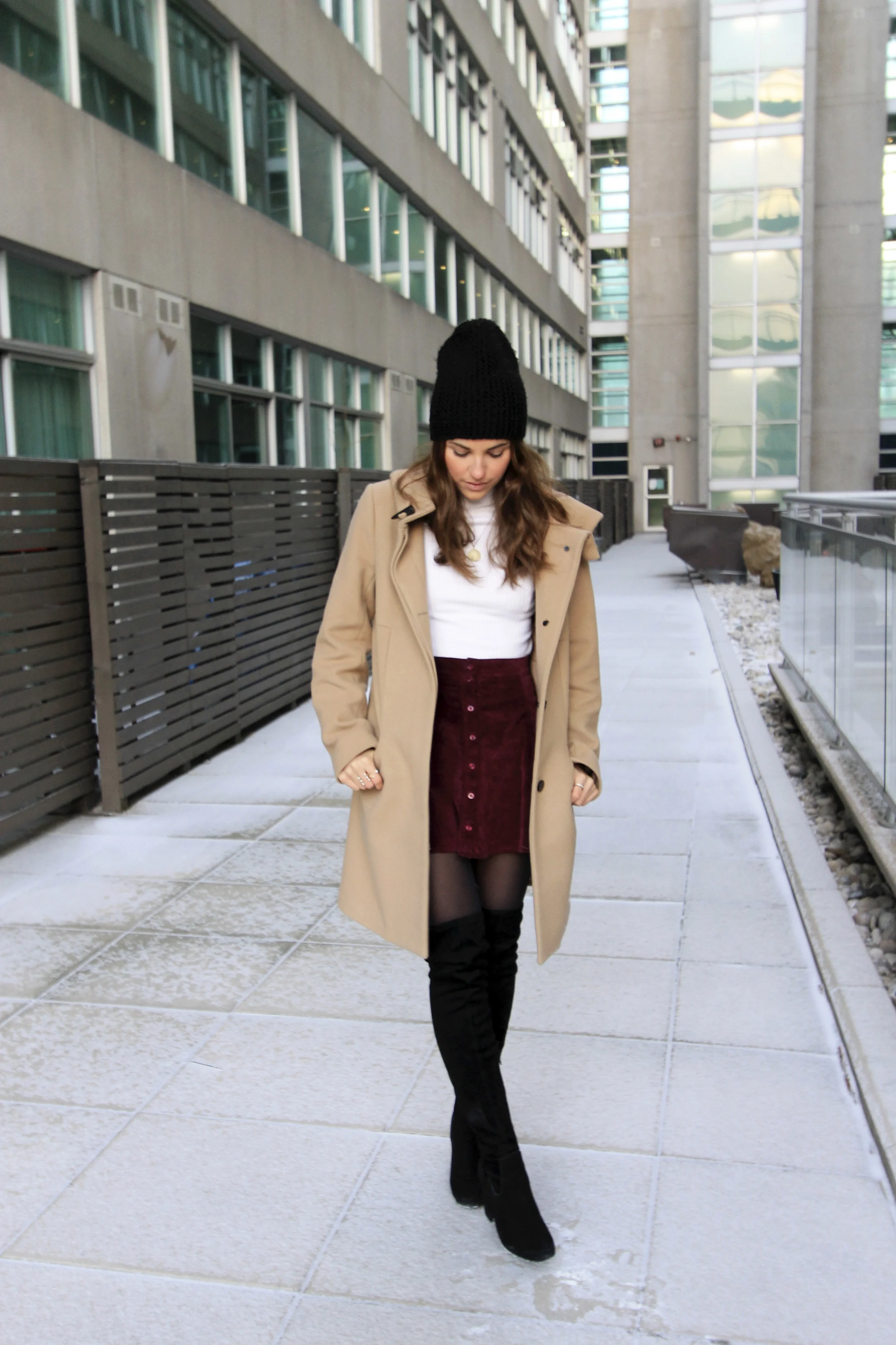 aritzia pearce coat