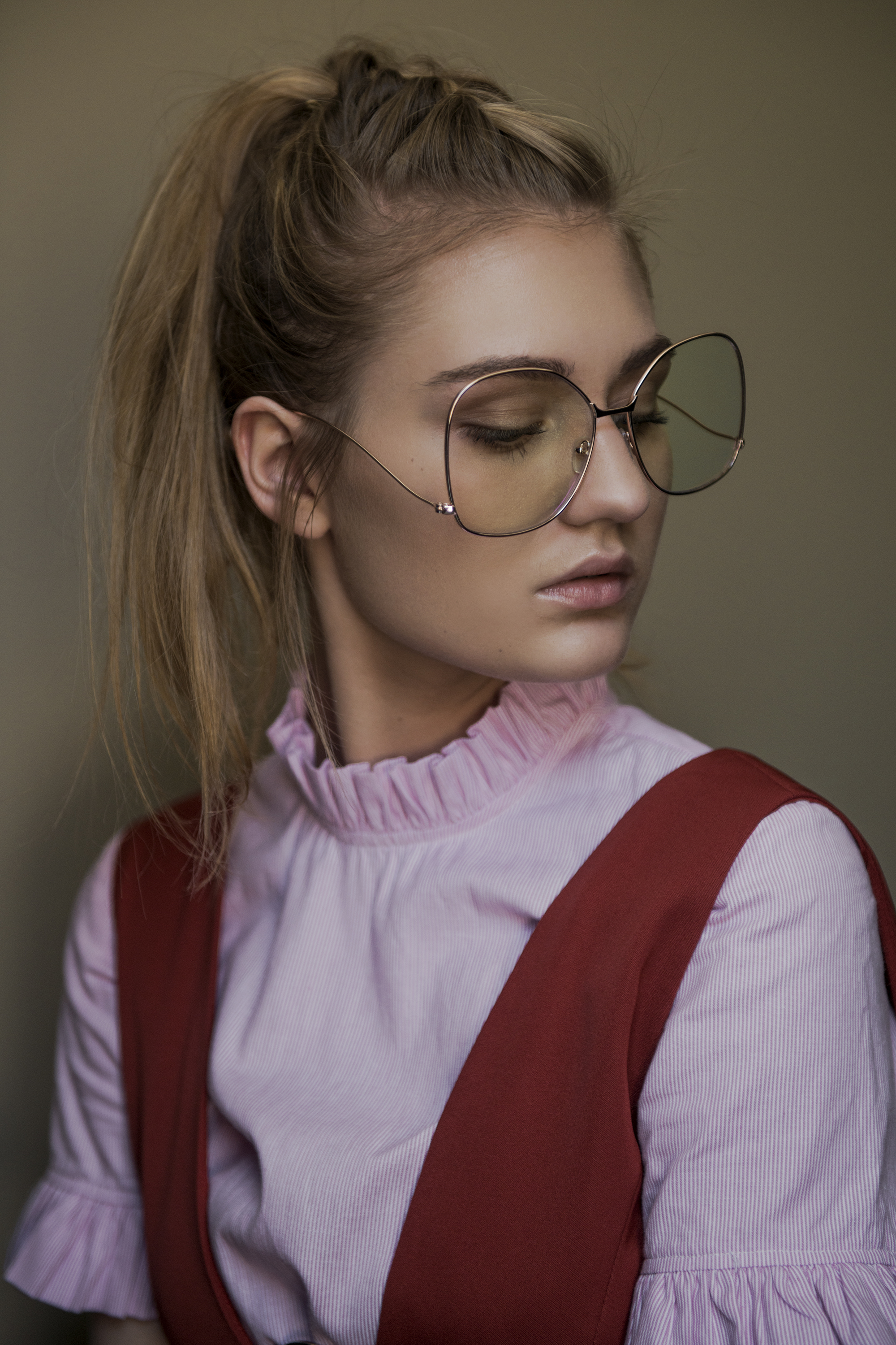 Top, Dress, & Eyewear: Modern Mess
