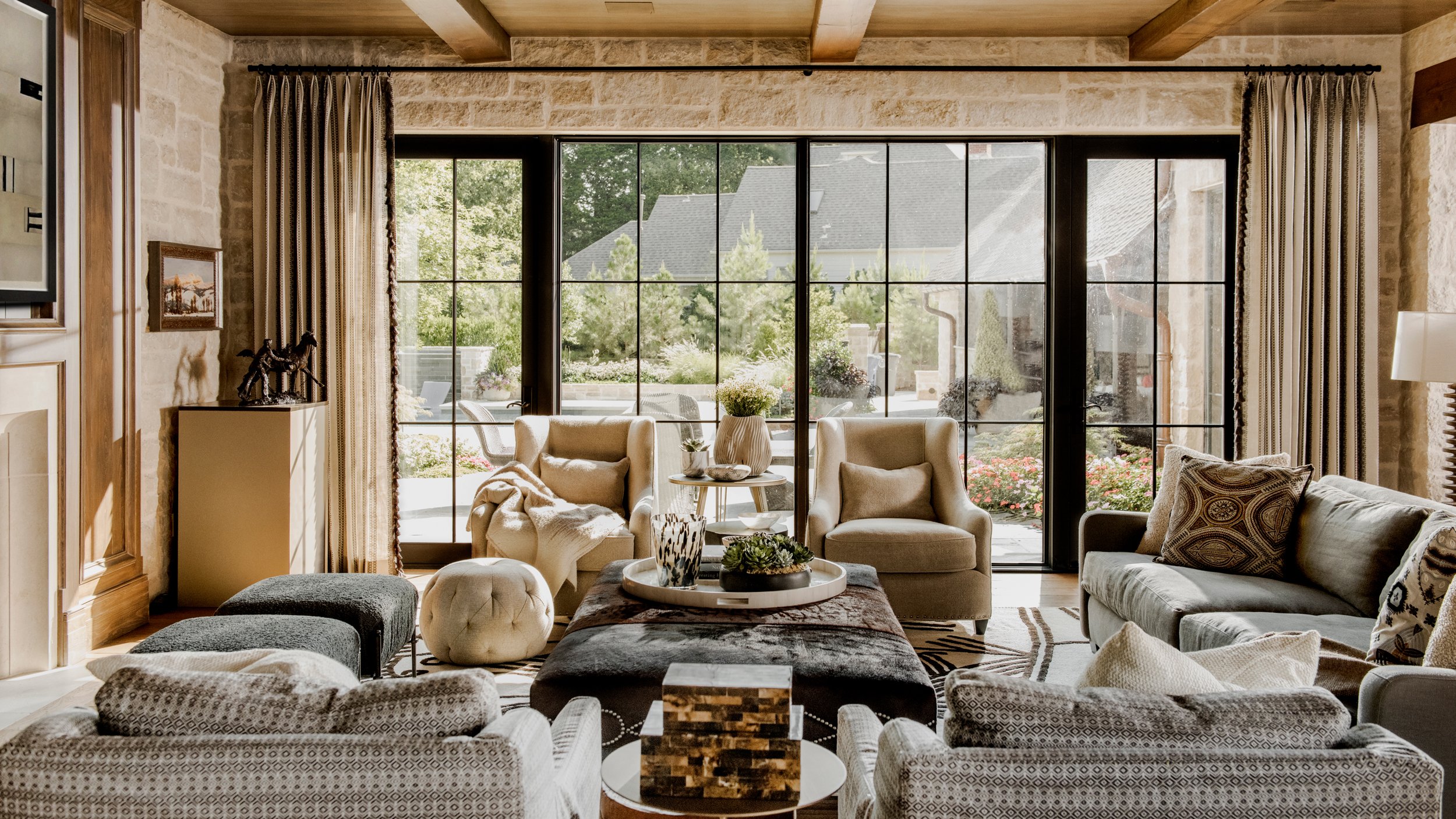 INTERIORS-2022-010.jpg