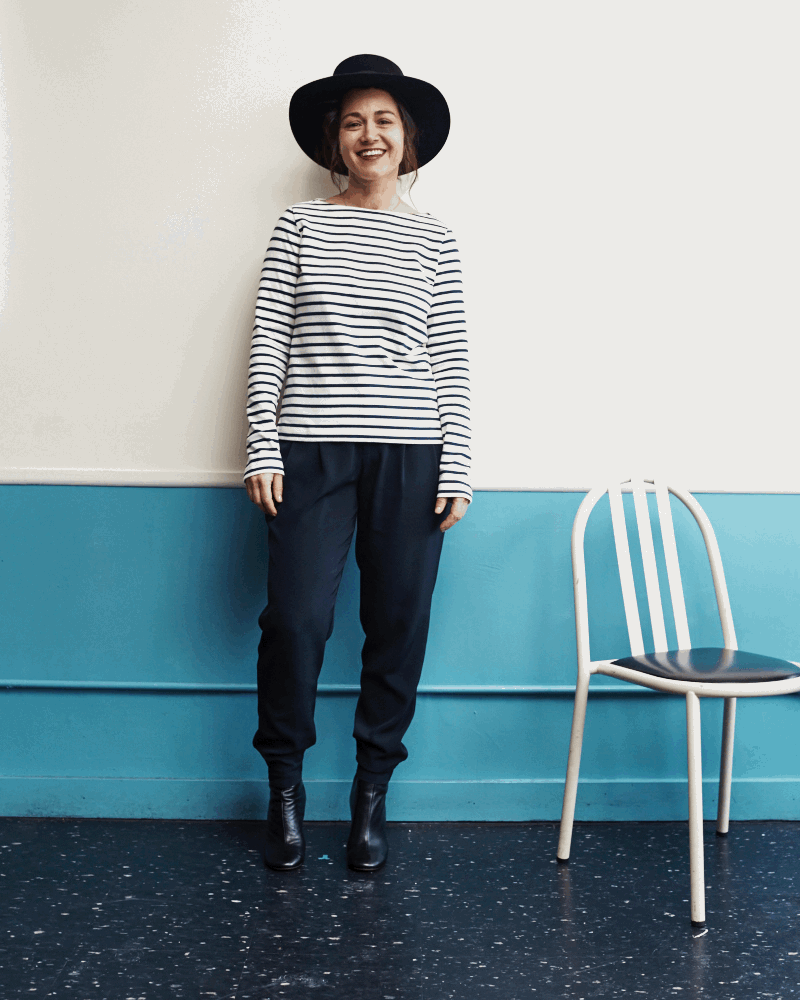 CB_chapter 3_social gif_dressuptoss.gif