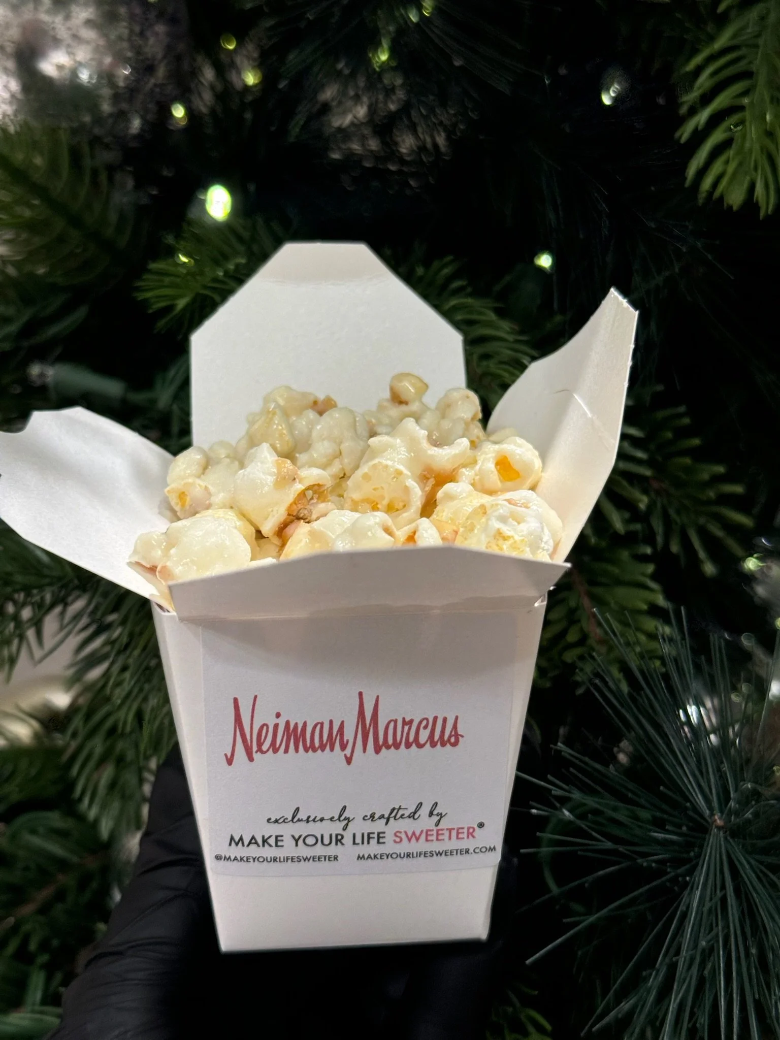 Custom Neiman Marcus Branded Popcorn To Go Boxes - Make Your Life Sweeter