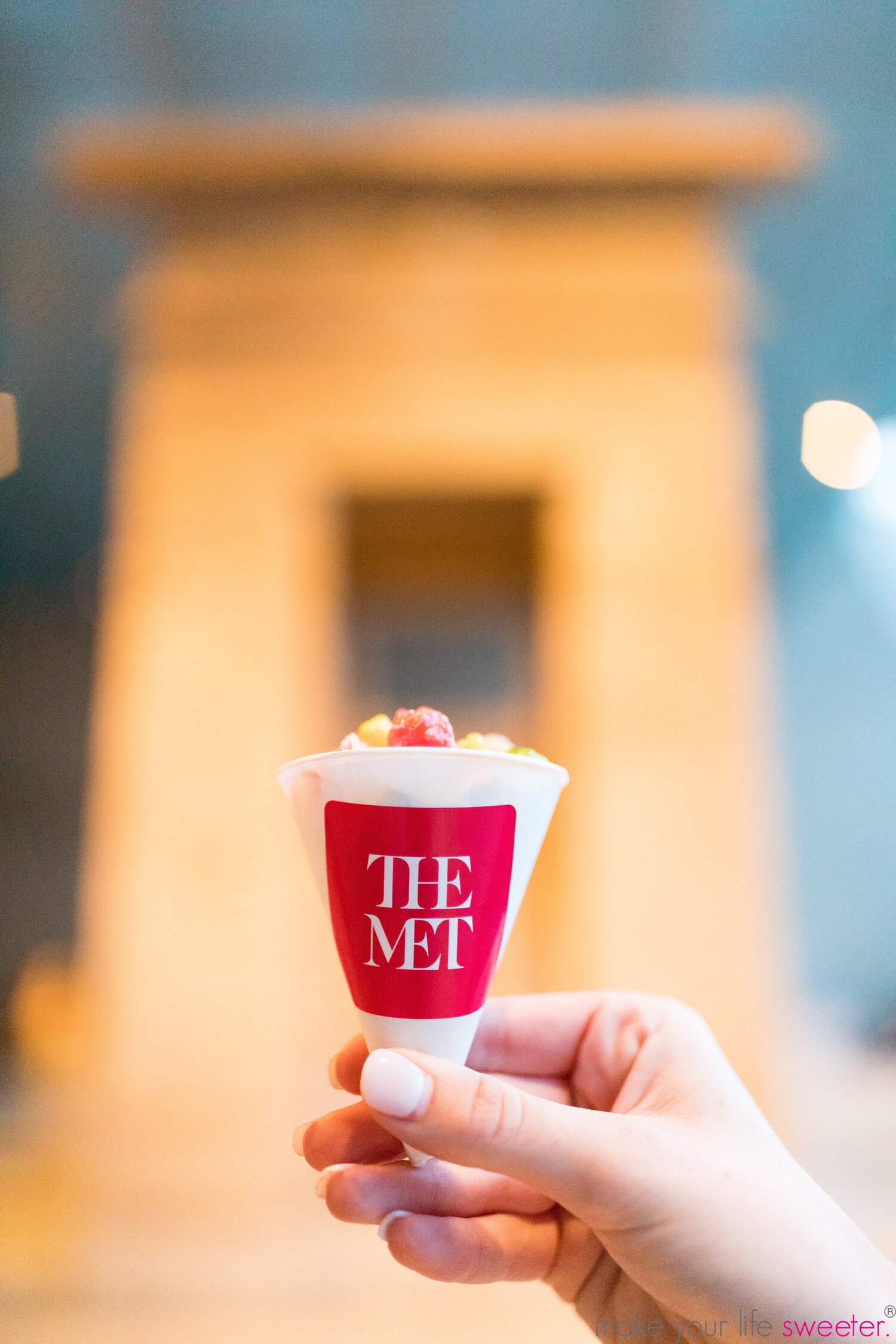 Super cute customized Hotpoppin cones for THE MET!