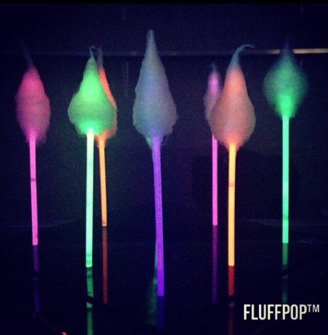 Fluffpop - Mini Artisanal Cotton Candy - Glowing - Live spin