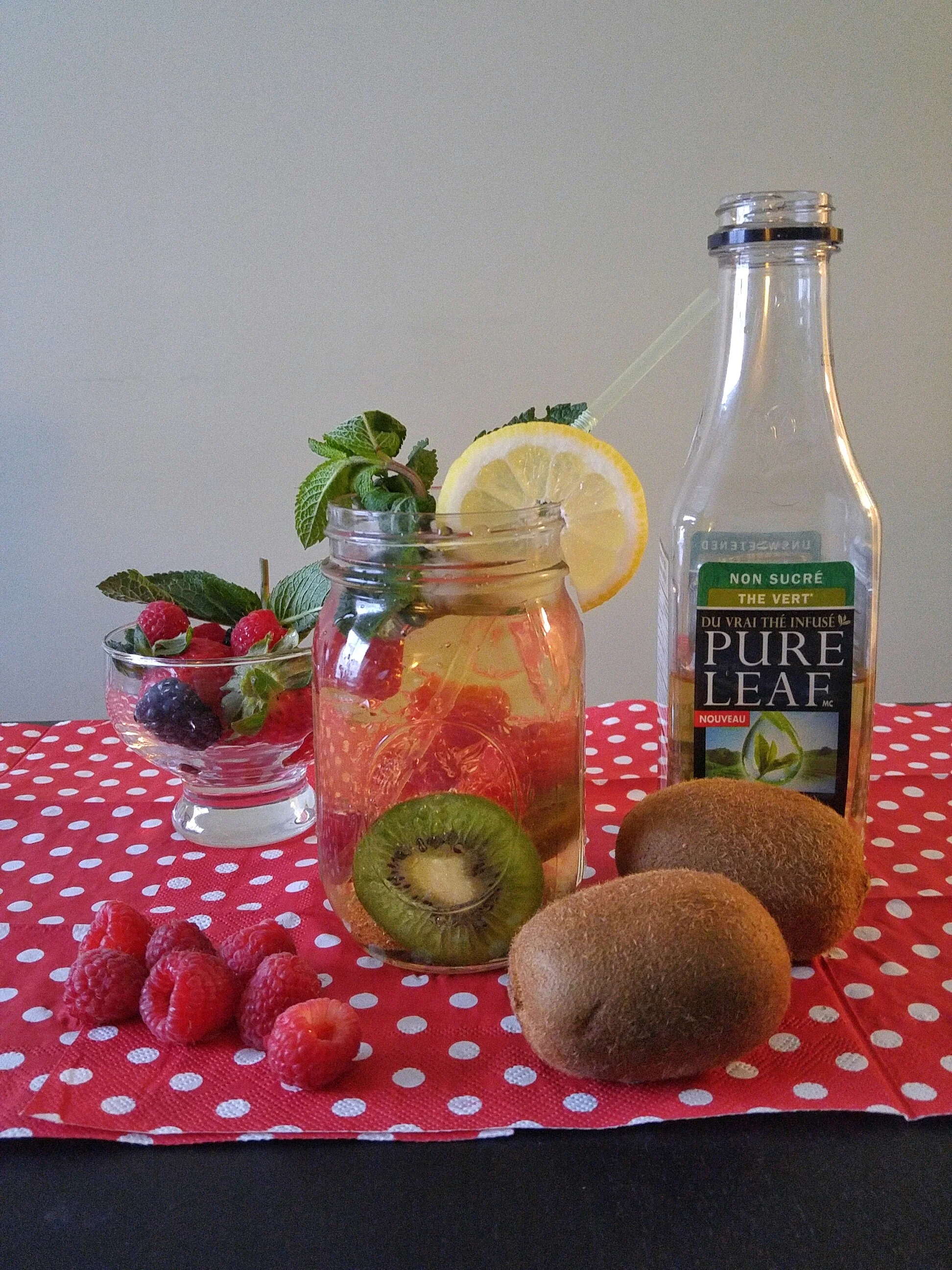 Kiwis + Raspberries mixed with Unsweetened Pure Leaf Green Tea