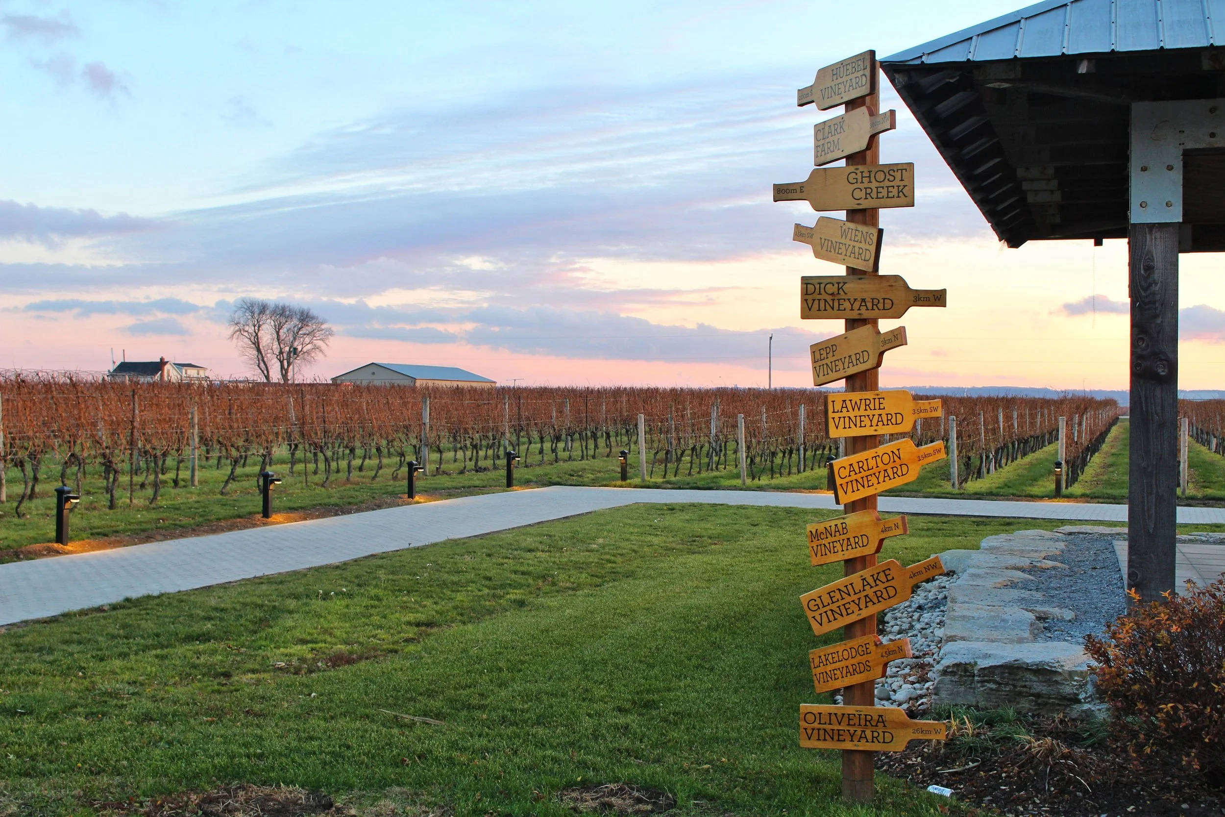 How To Plan Your Perfect Day at Niagara Falls - The Non-Traditional Way at Wayne Gretzky Estates & Trius Winery