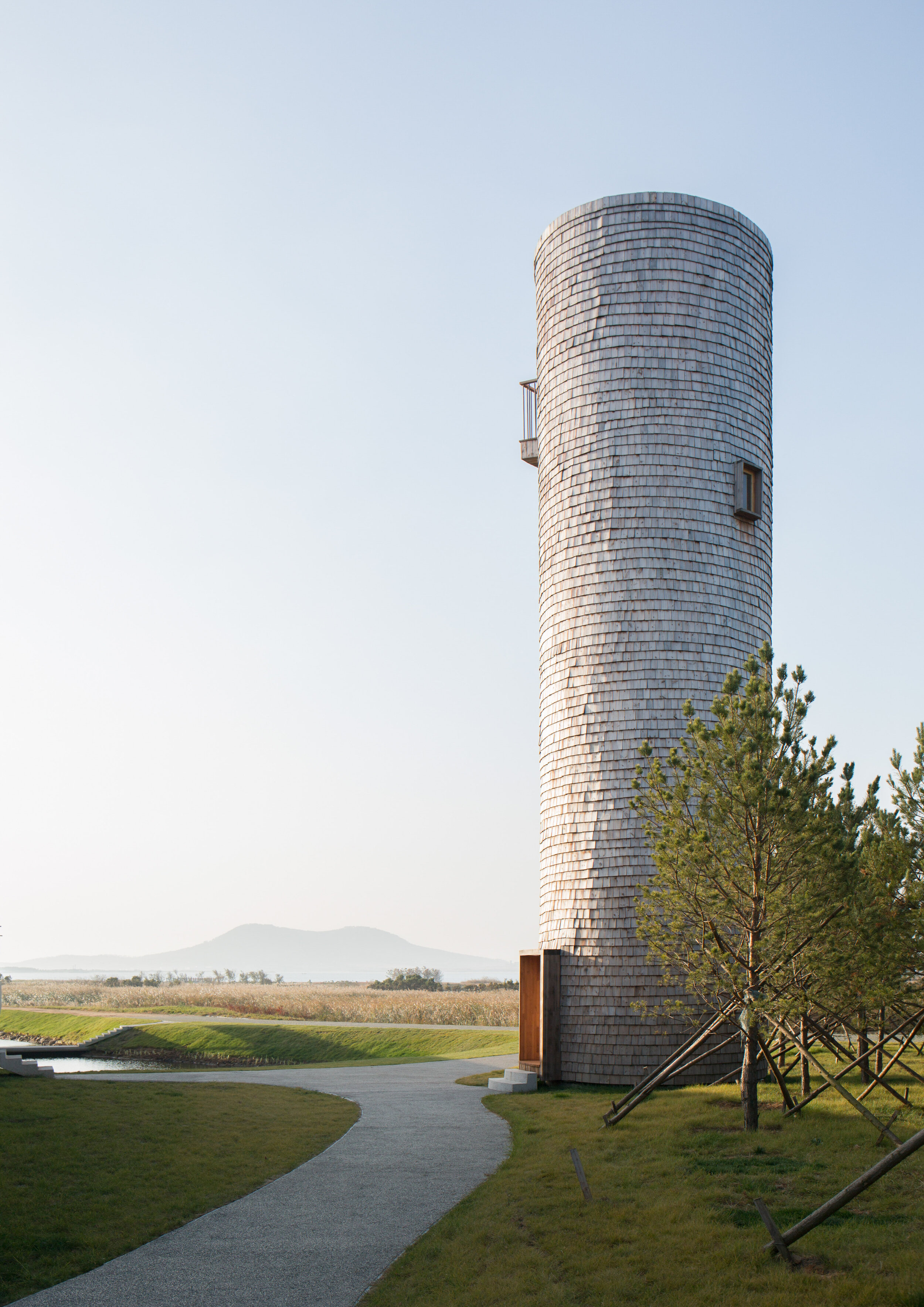 30. 观鸟塔 ©杨天周 Wooden Viewing Tower ©Yang Tianzhou.jpg