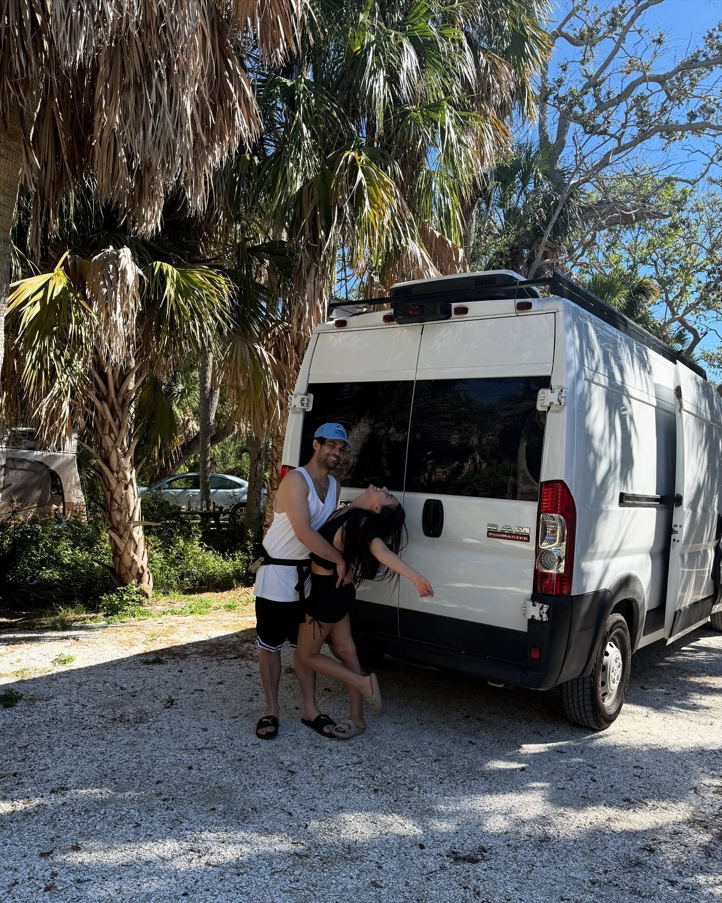 This part of Florida is super underrated!
We weren&rsquo;t even supposed to camp here. On our way to Siesta Keys, we decided to stop &ldquo;just for a look&rdquo; and instantly changed our plans. 

The ground here is made entirely of shells 🥹

PURE 