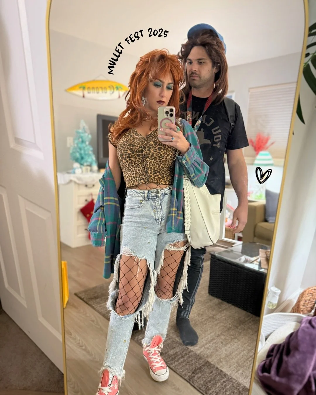 We showed up in full character but left our attentions spans at home lol

How do people get through a real game of this?

#murdermysteryparty