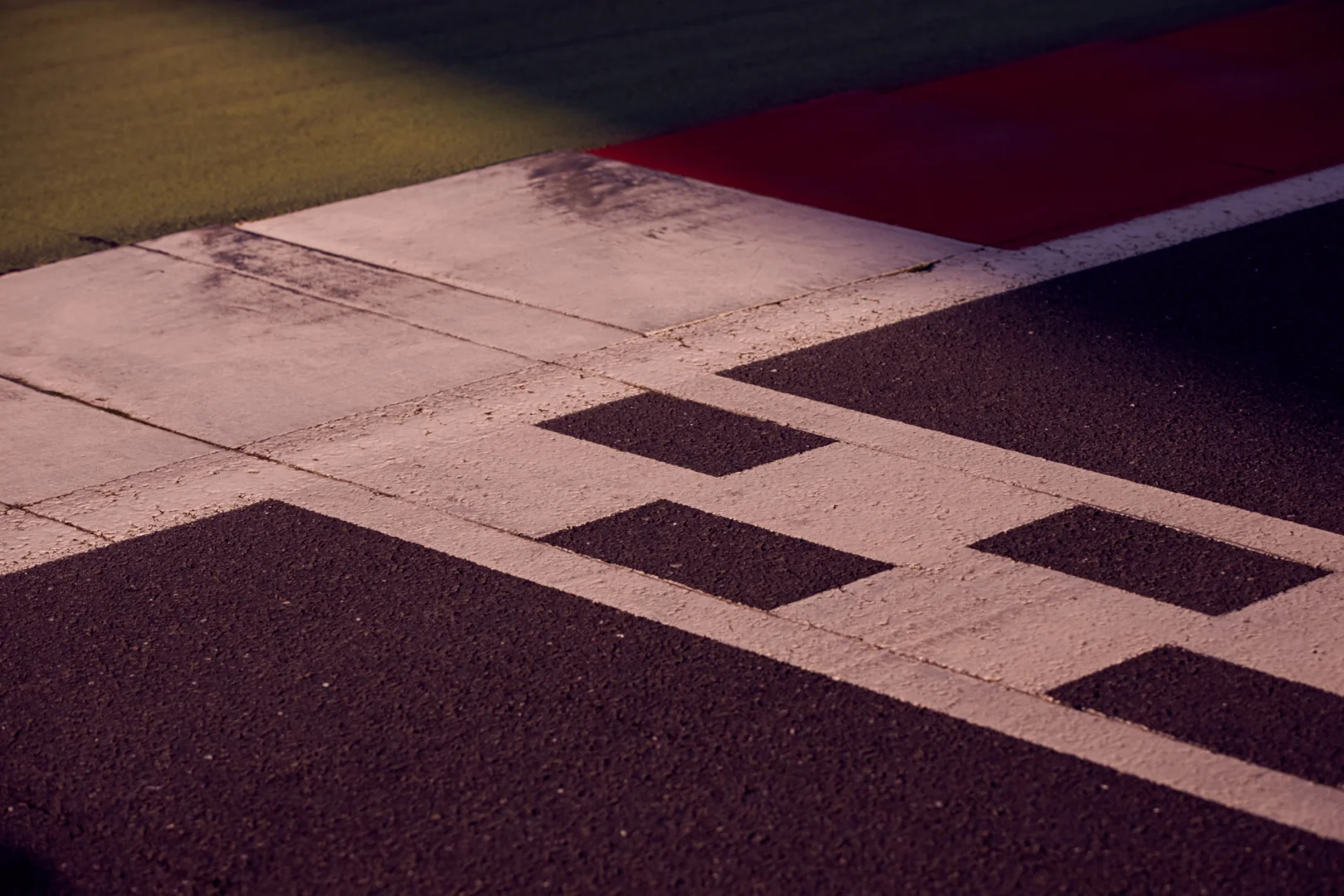 C2_PETRONAS_MERC_F1_BTSFC0R0181.jpg