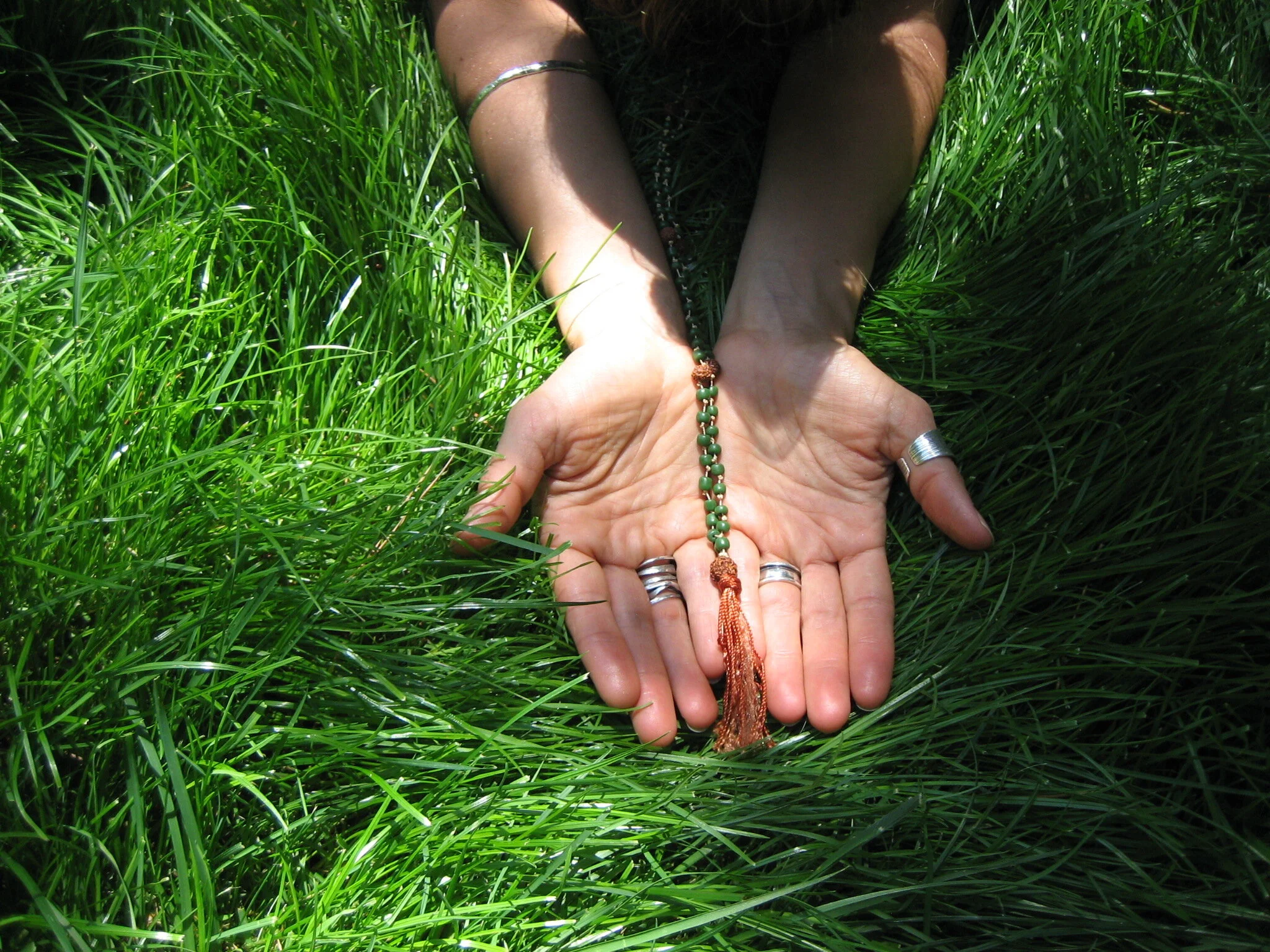 Candlelight Yoga with Kyra Anastasia (Online), 4:30pm PT/7:30pm ET (60 minutes)