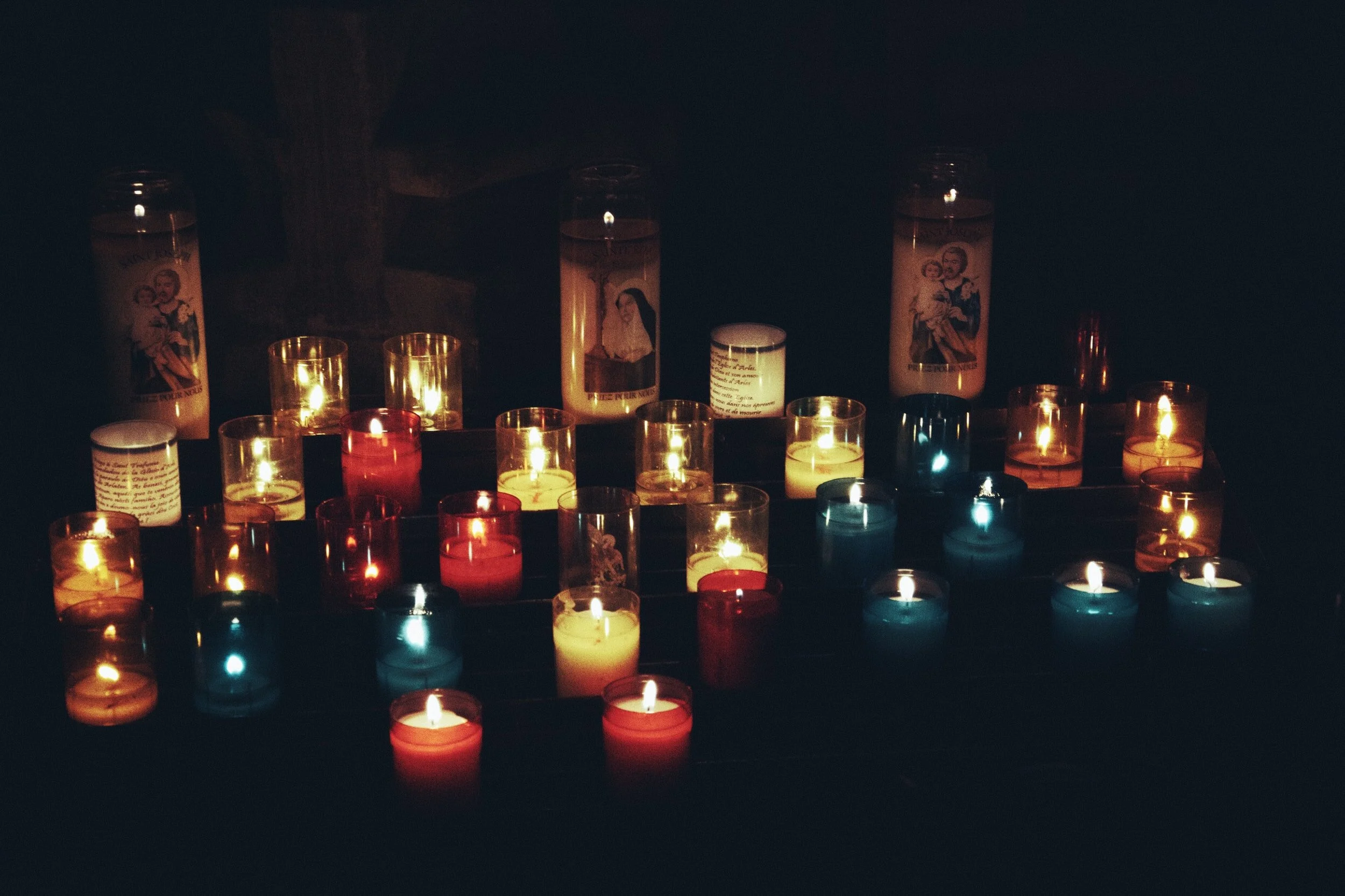 Candlelight Yoga with Kyra Anastasia (Online), 4:30pm PT/7:30pm ET (60 minutes)