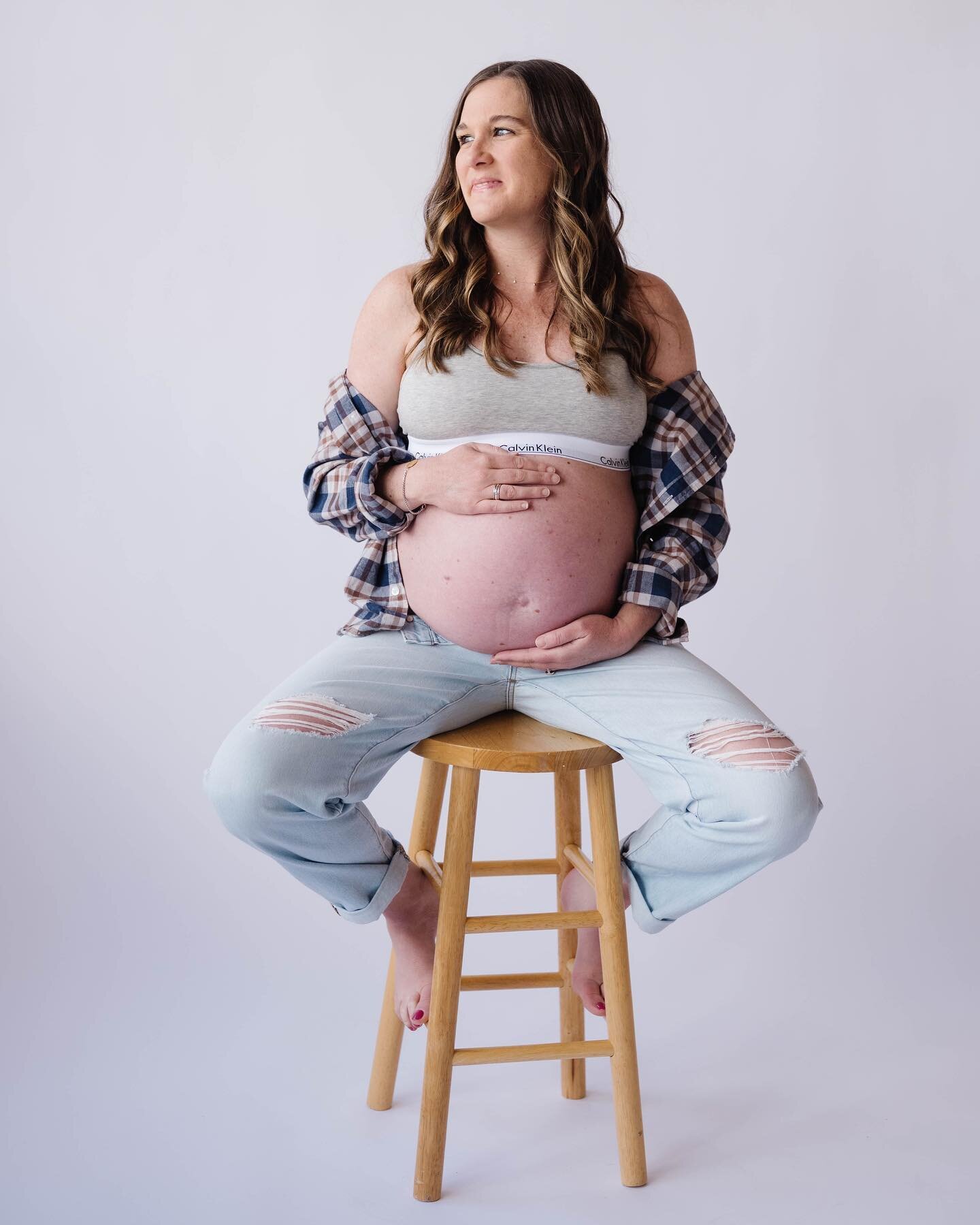 A quick maternity session at the studio is one of my new favorite things!