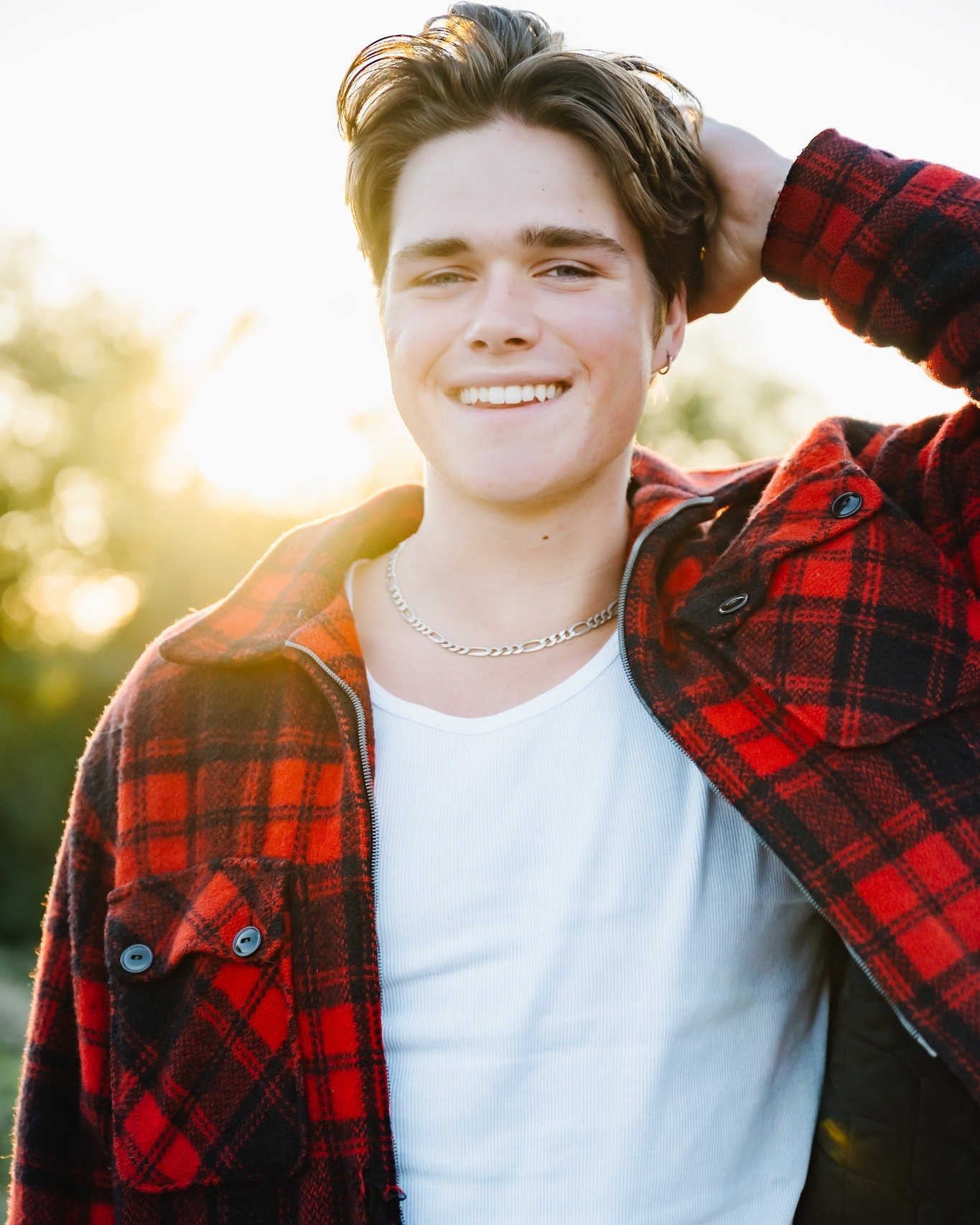 Happy June everyone!! In honor of the amazing young adults graduating this month, I'm going to be sharing the best of the best from my 2025 Seniors! These 'kids' all brought so much joy and hope to their shoots AND to their photographer (me) :) 
Watc