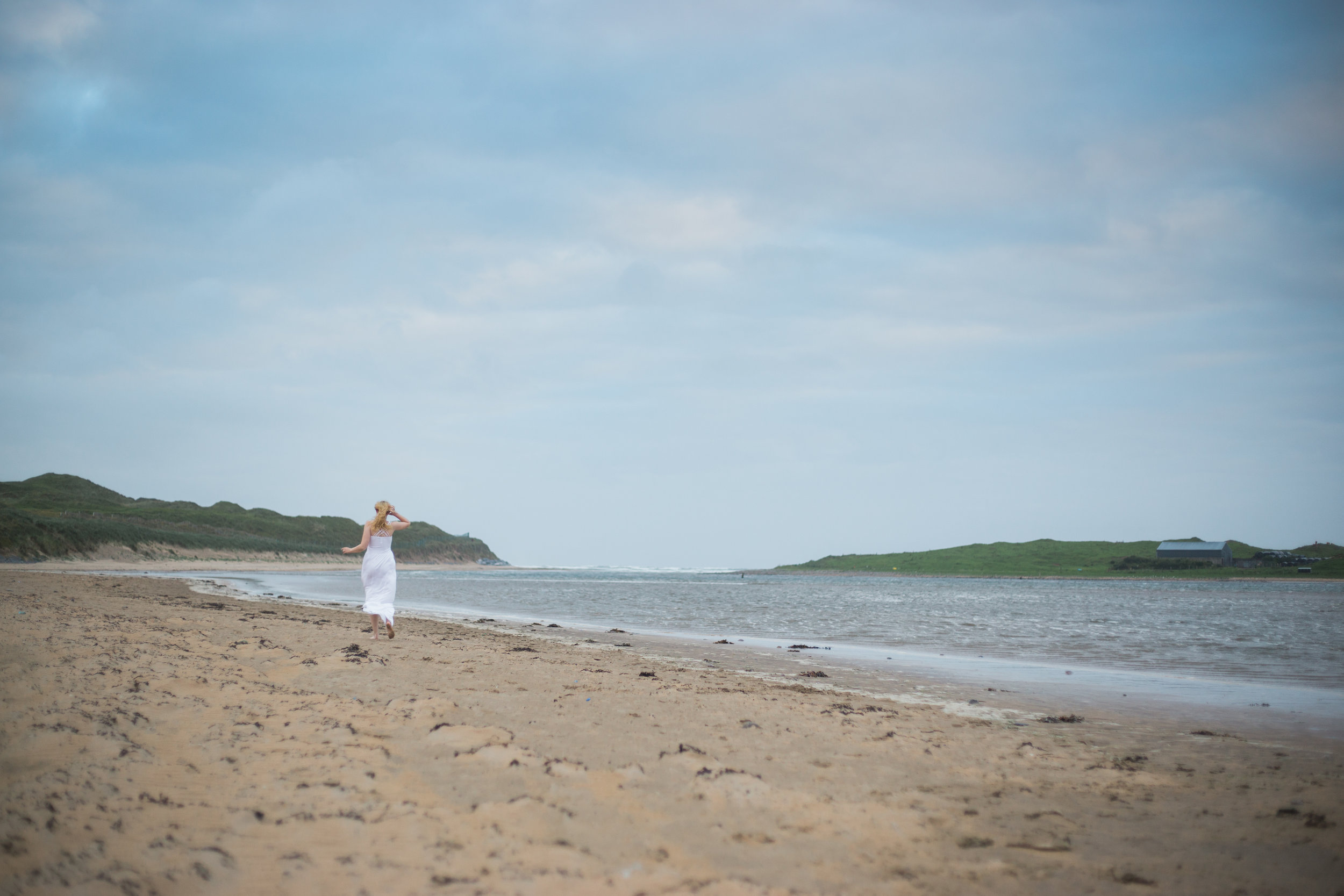 Lahinch, Ireland Beach Shoot by Westlake Wedding Photographer Matt Erickson Photography