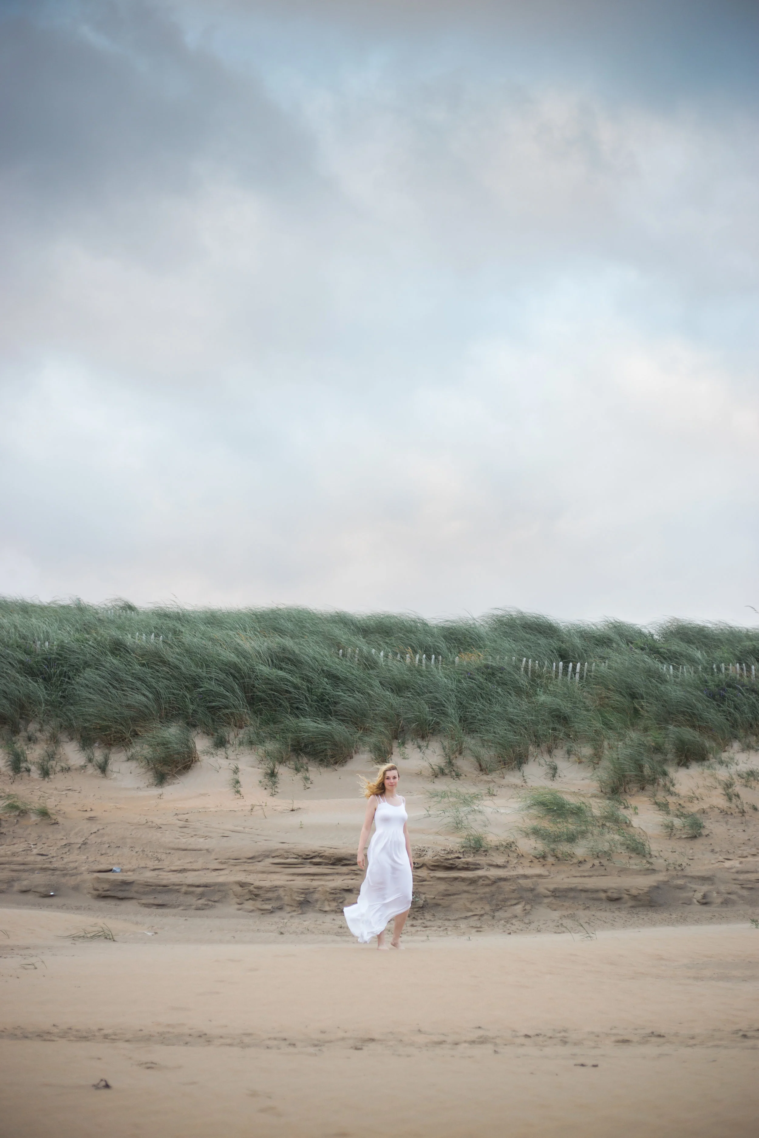 Lahinch, Ireland Beach Shoot by Westlake Wedding Photographer Matt Erickson Photography
