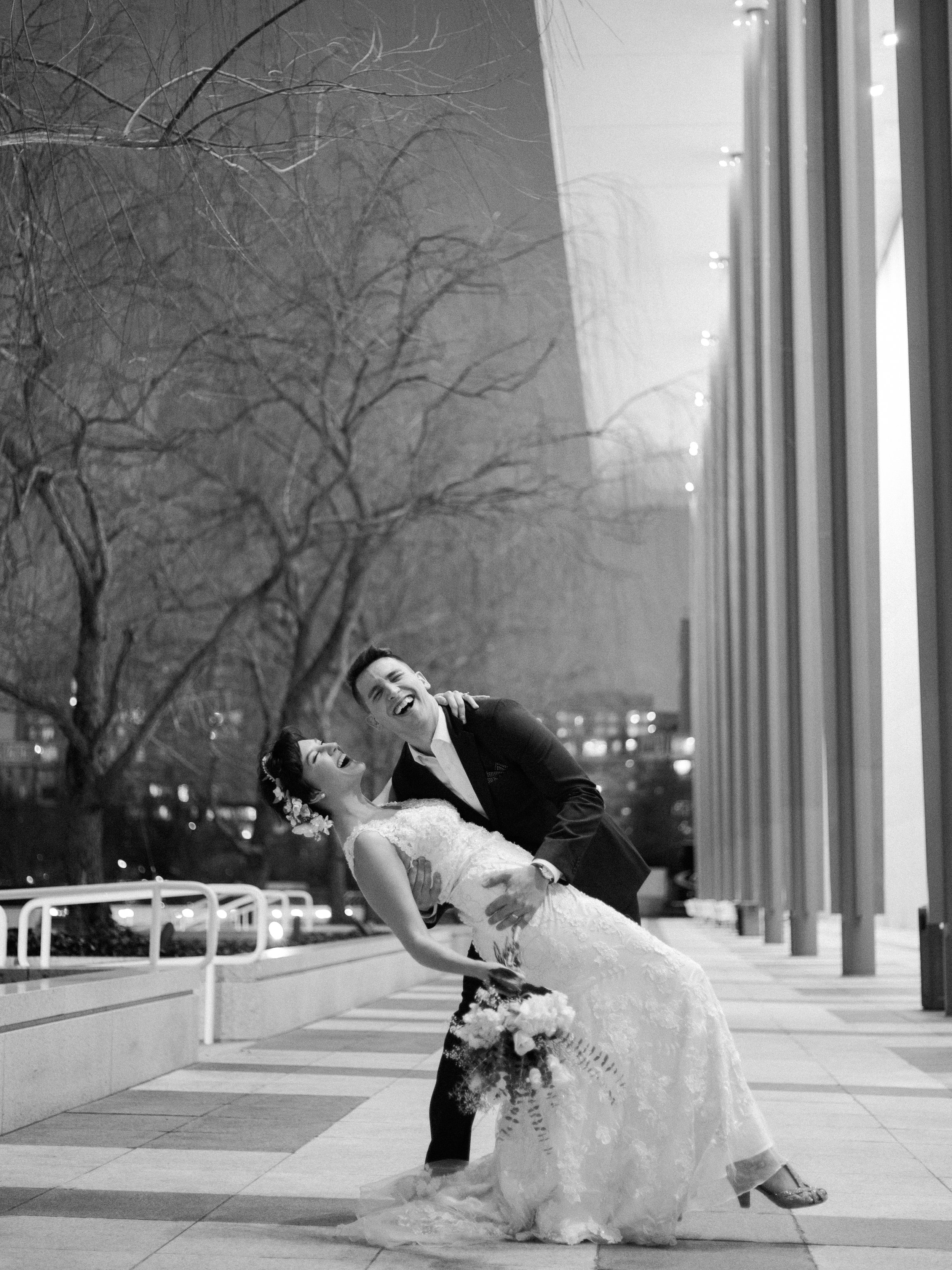 Wedding Photos at the Kennedy Center in Washington DC by Destination Wedding Photographer Matt Erickson Photography
