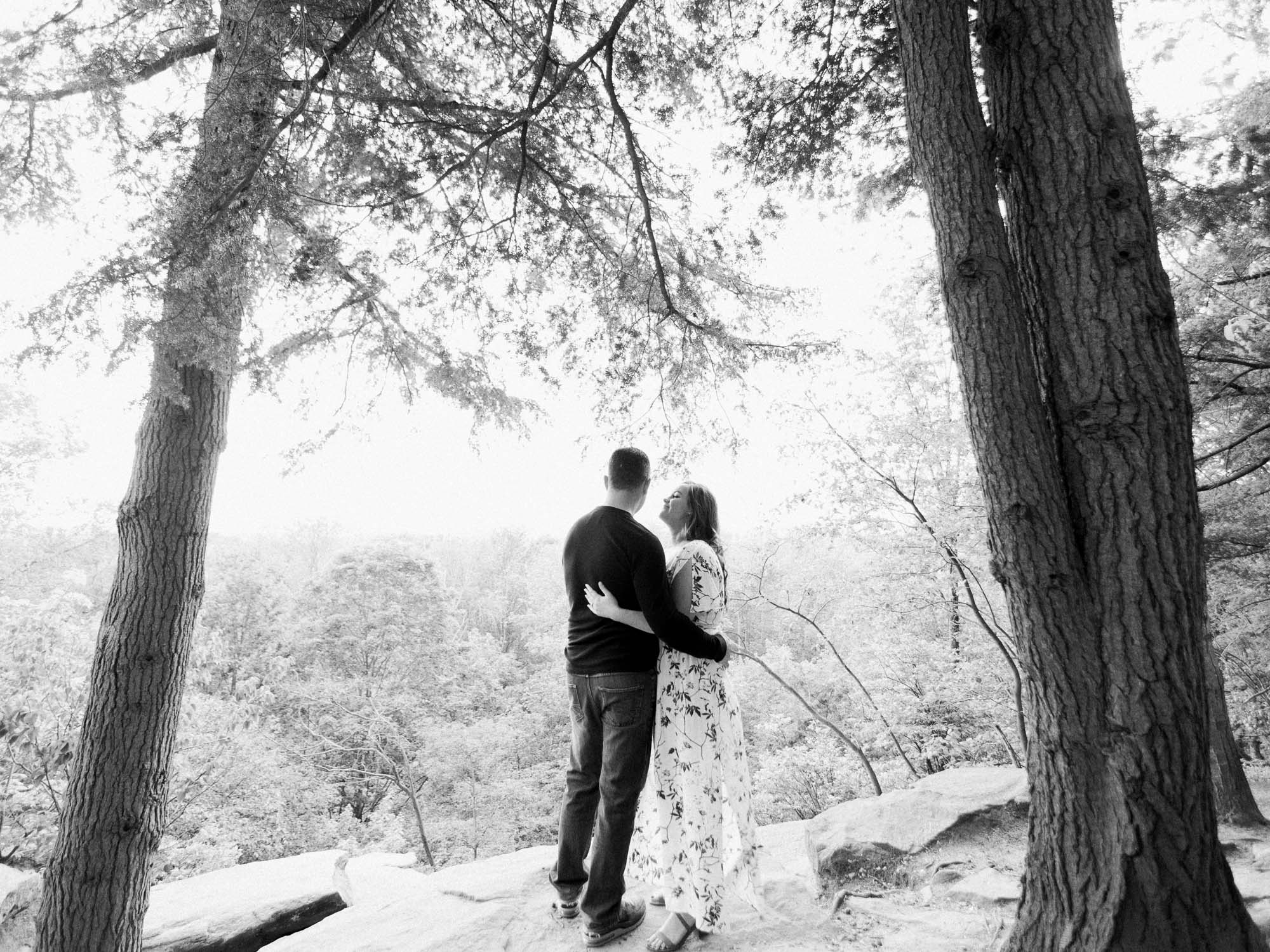 Engagement Photos in Cuyahoga Valley National Park by Cleveland Wedding Photographer Matt Erickson Photography