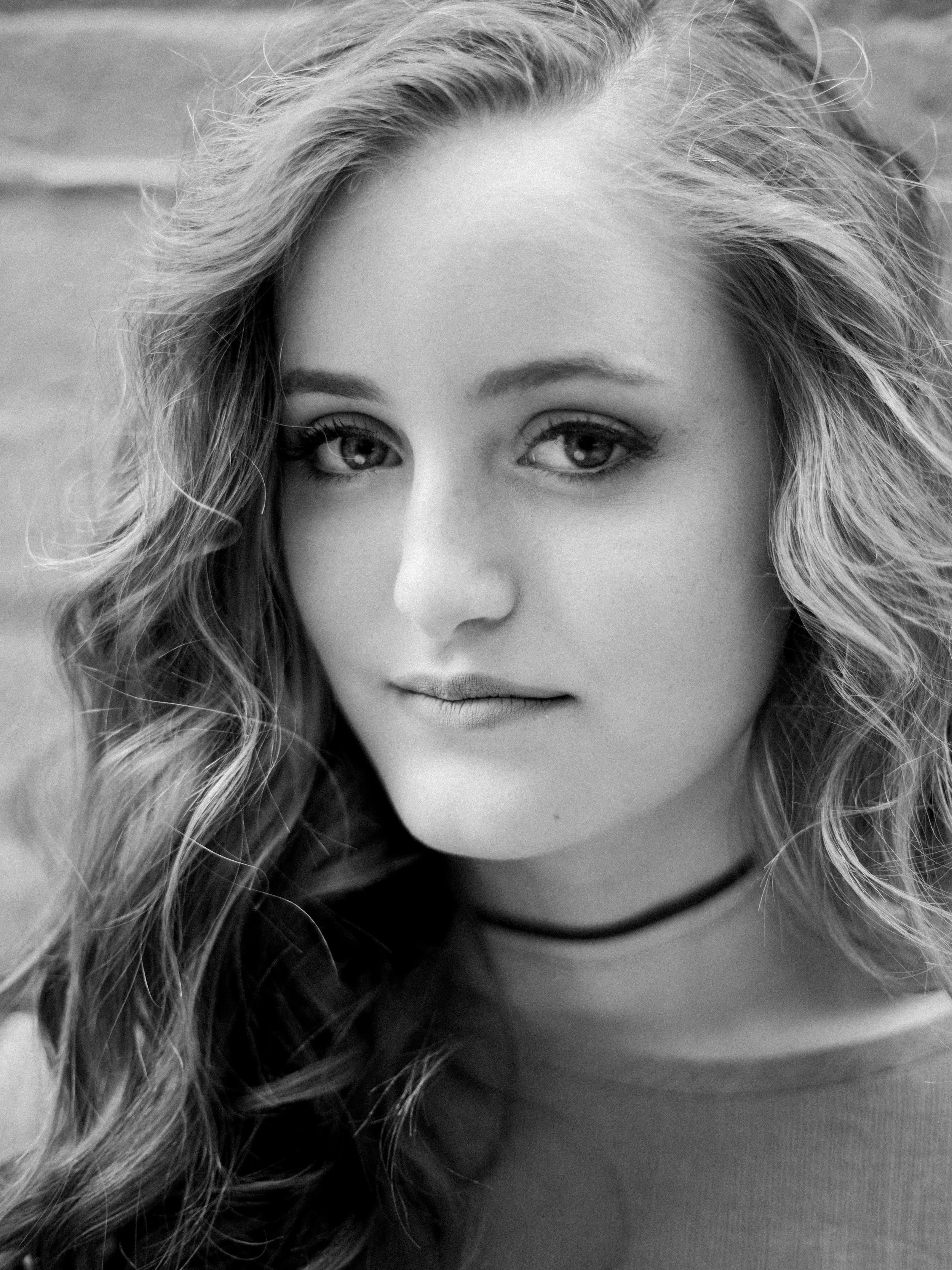 Urban Senior Photos in New York City by Cleveland Wedding Photographer Matt Erickson Photography