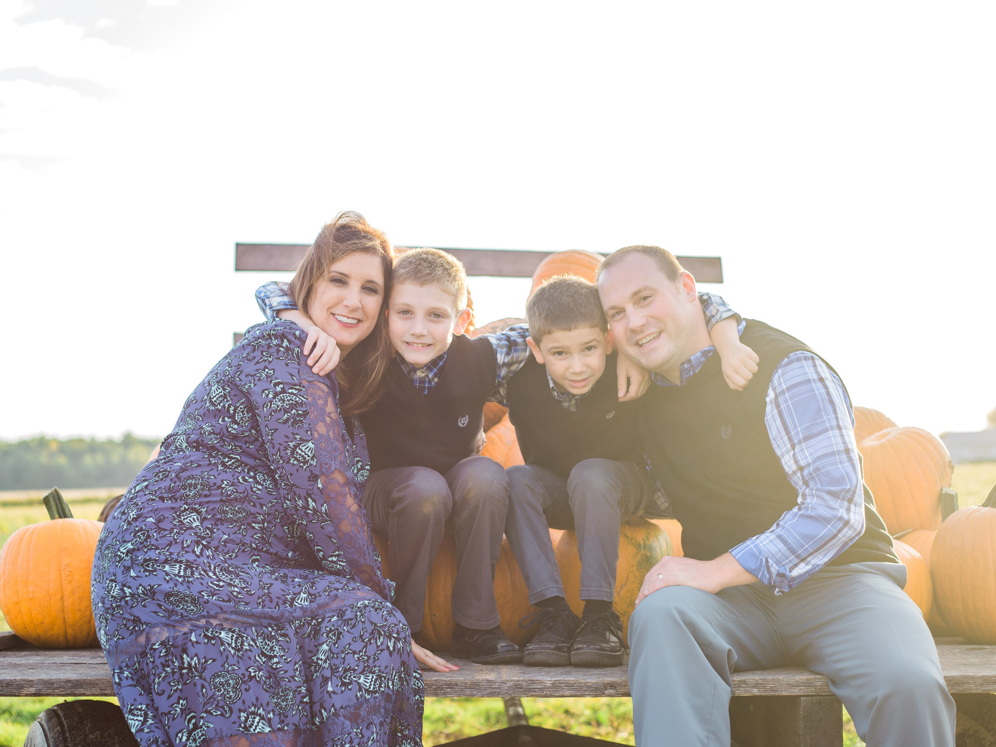 Fall Family Photos by Cleveland Wedding Photographer Matt Erickson Photography