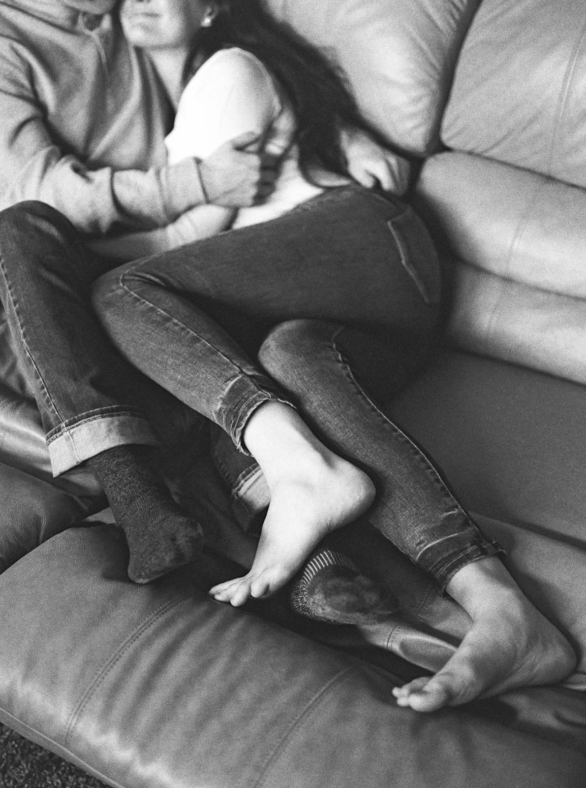 Intimate Engagement Photos At Home by Cleveland Wedding Photographer Matt Erickson Photography