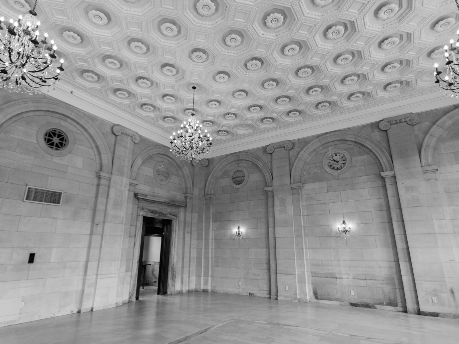 Ariel Pearl Center Wedding Venue by Cleveland Wedding Photographer Matt Erickson Photography