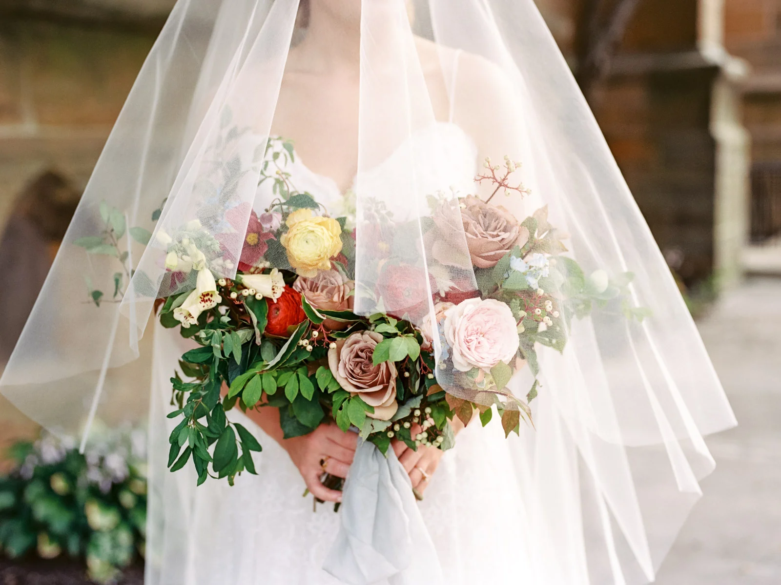 Matt Erickson Photography Columbus Atheneum Wedding with Evergreen Flower Co.