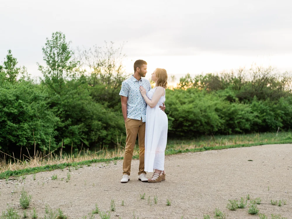 matt-erickson-photography-german-village-engagement-photos-19.jpg
