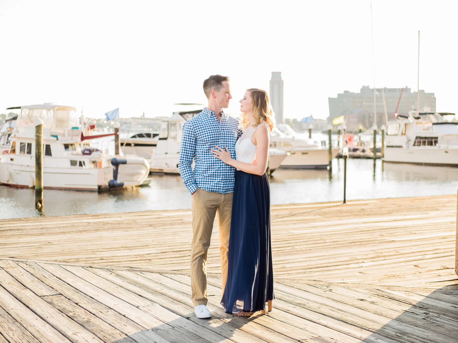 baltimore-harbor-engagement-photos-by-matt-erickson-photography-5.jpg