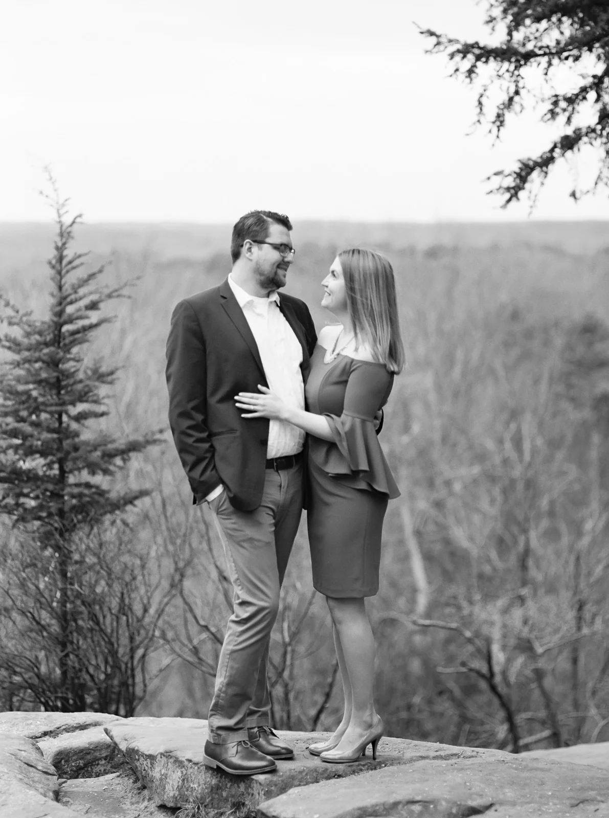 cuyahoga-valley-national-park-engagement-photos-10.jpg