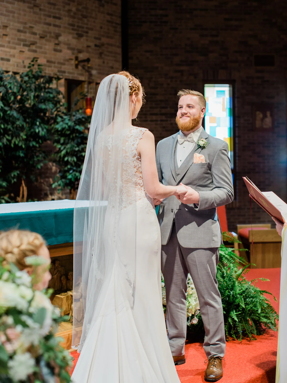 Romantic Summer Wedding in Ashland Ohio-16.jpg