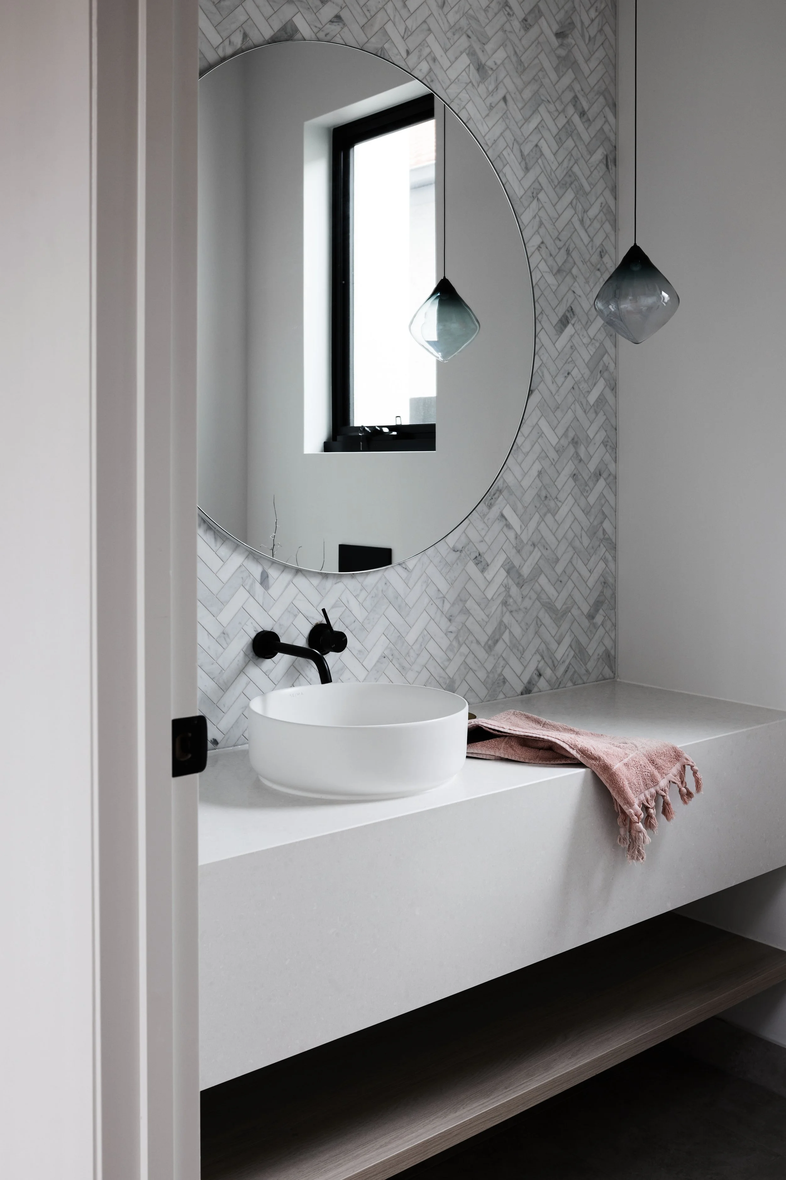 TA_BLAIR ST10152F copy.jpg