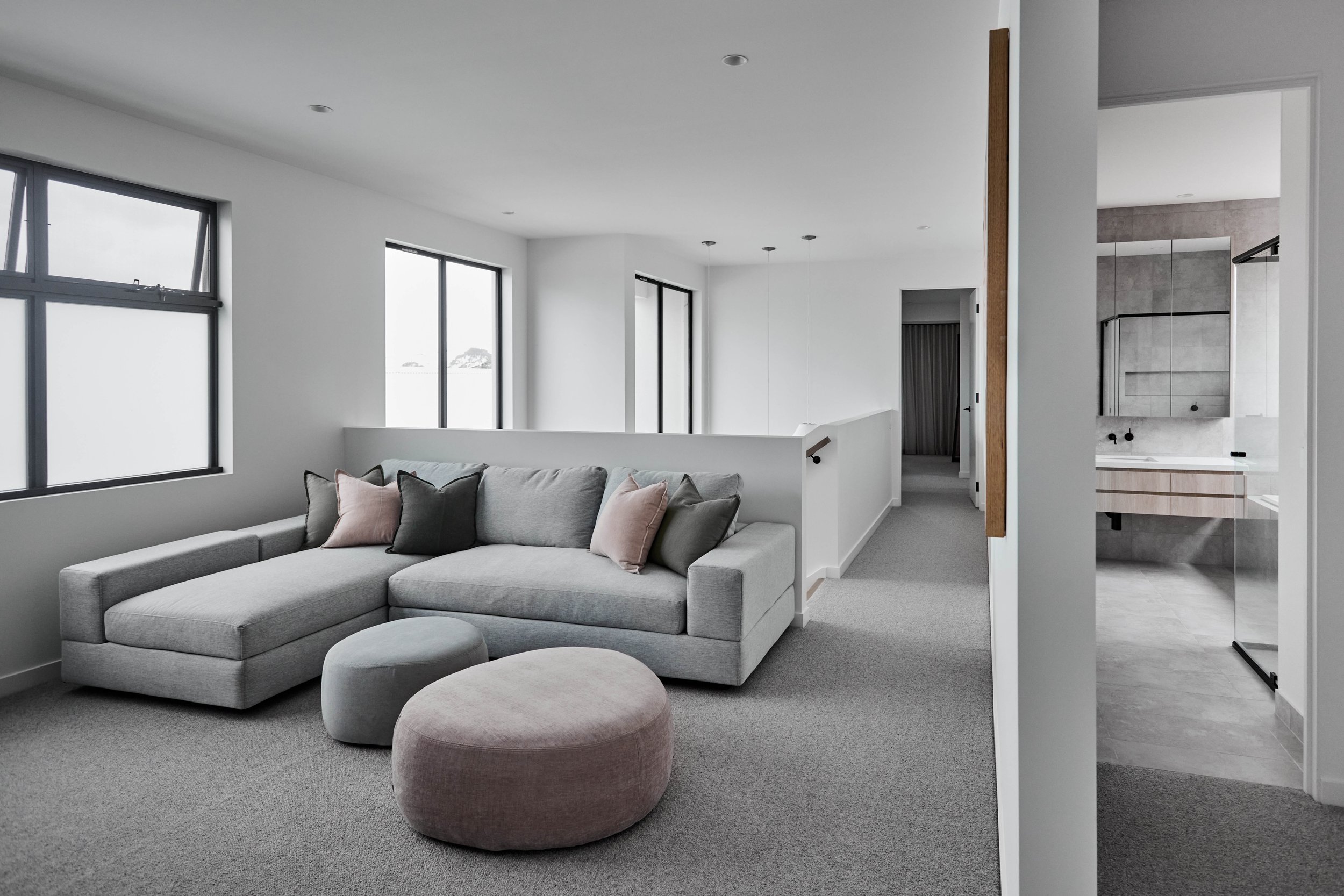 TA_BLAIR ST10188F copy.jpg