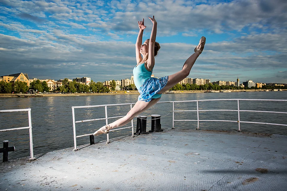 Ballerina2.jpg