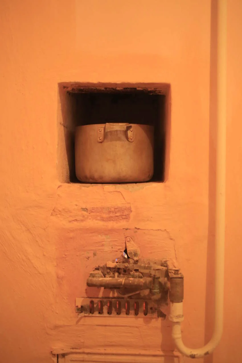 Pot heating water.