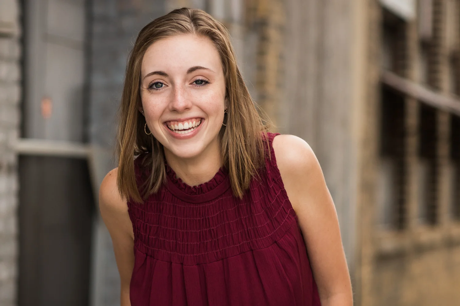 jill_hogan_Green Bay_senior_photography (3 of 16).jpg