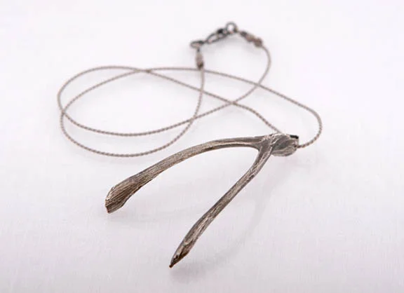 wishbone-lg-silk.jpg