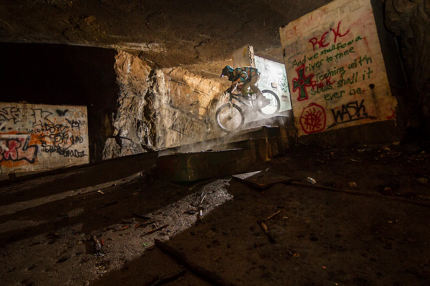 undercityfreeride-adamnawrot-4.jpg