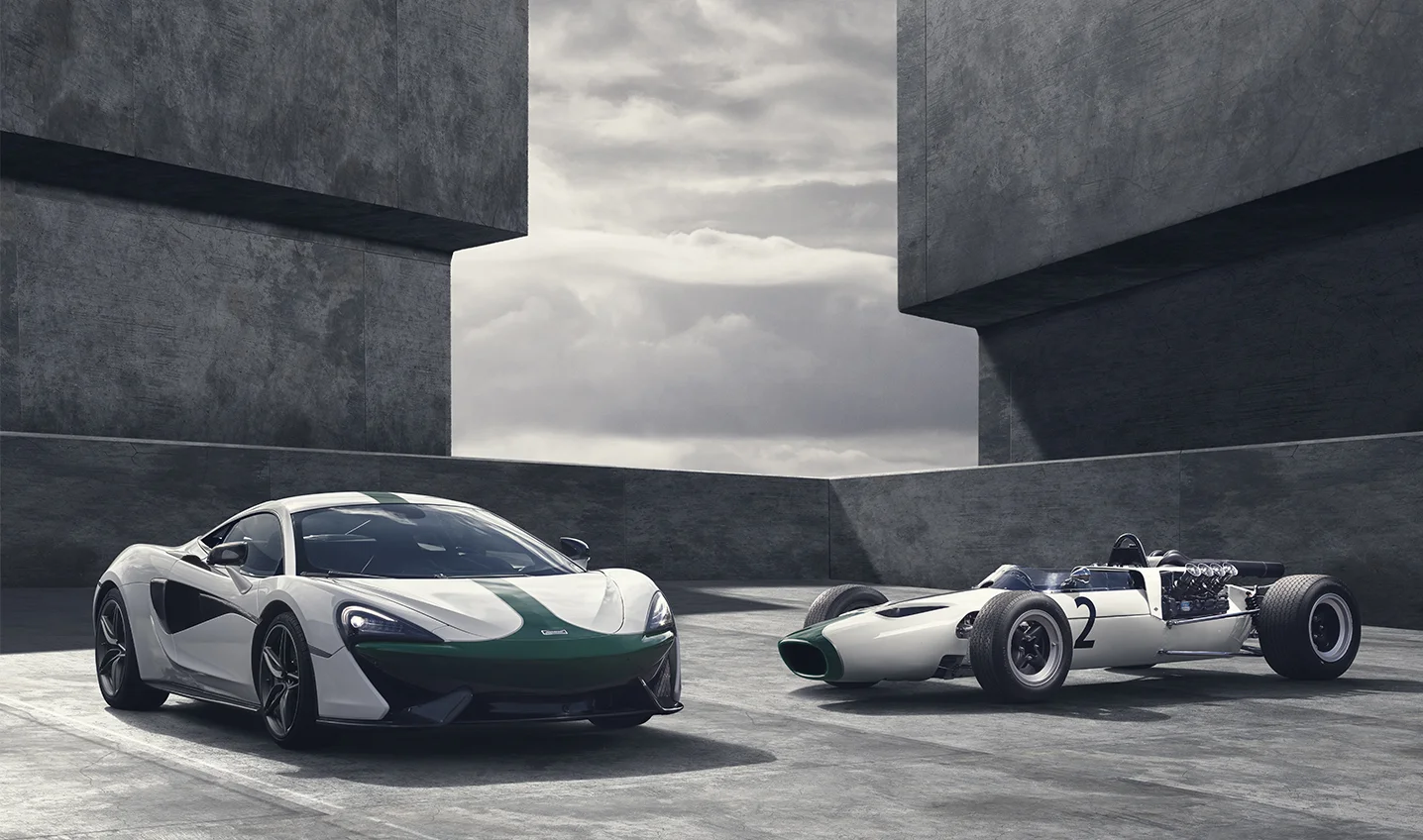 570S_M2B_01.jpg
