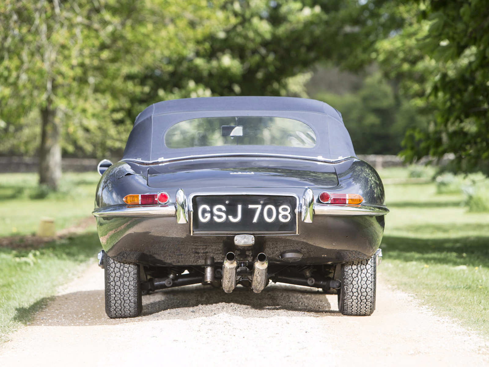 Bonhams_Etype_14.jpg