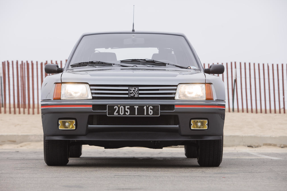 Magazine 205 N°22 - Peugeot 205 Turbo 16, GTI 1.9 130ch, CJ - Années 80 - Français